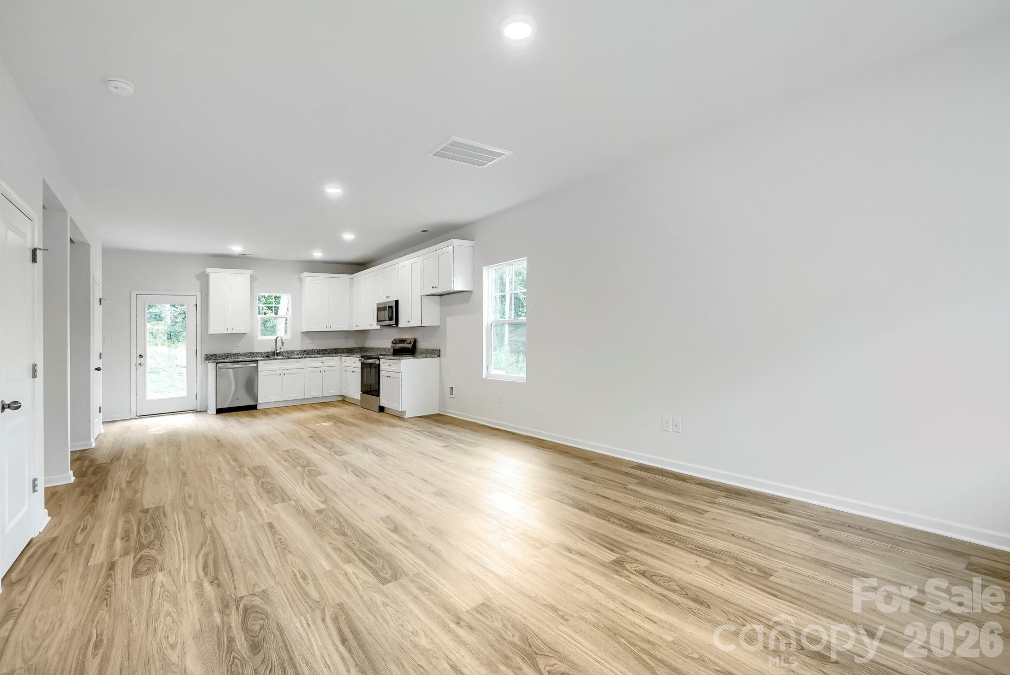 Great Room - 178 E Panther Creek Road, Troutman