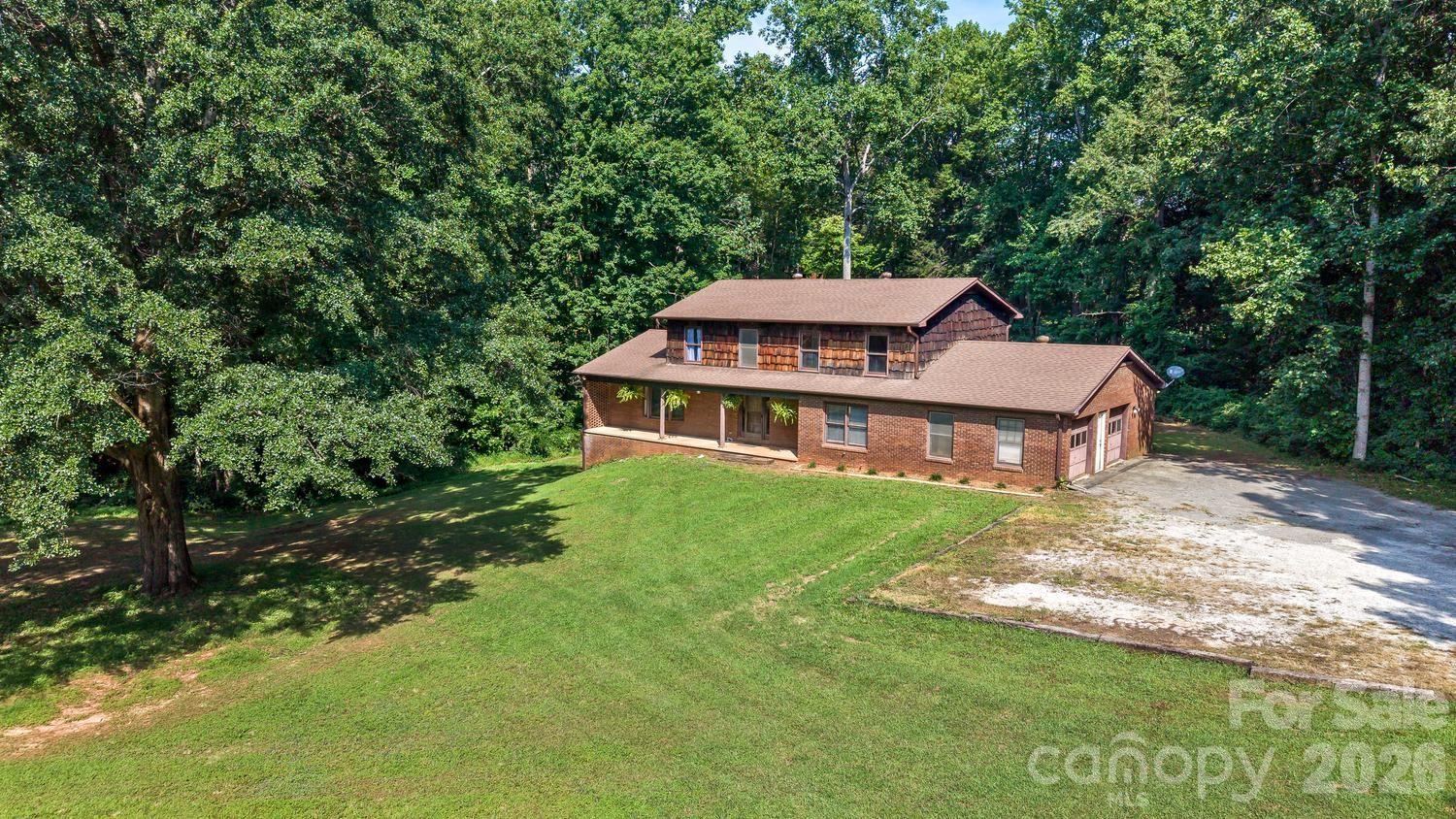 Front yard - 94 Stone Drive, Marion