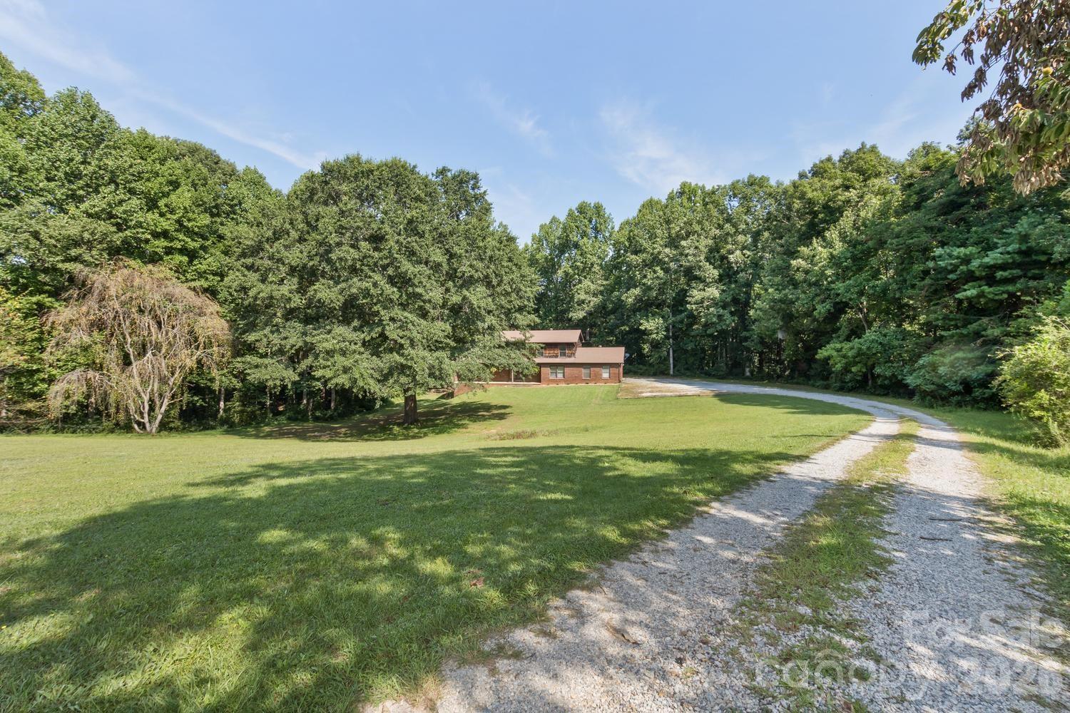 Front yard - 94 Stone Drive, Marion