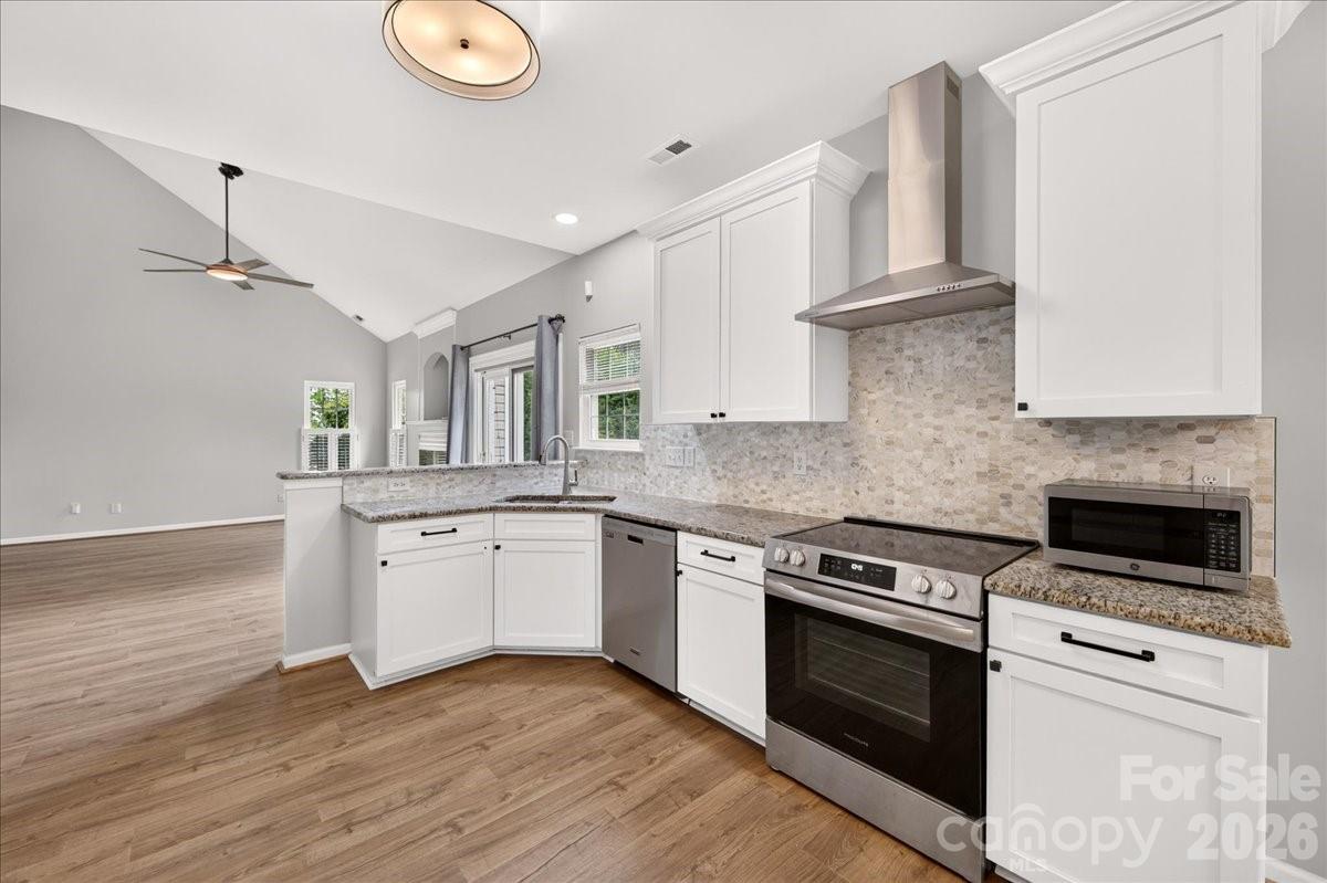 Single Family Residence at 6200 Greengate Lane, Waxhaw, photo 19 of 53