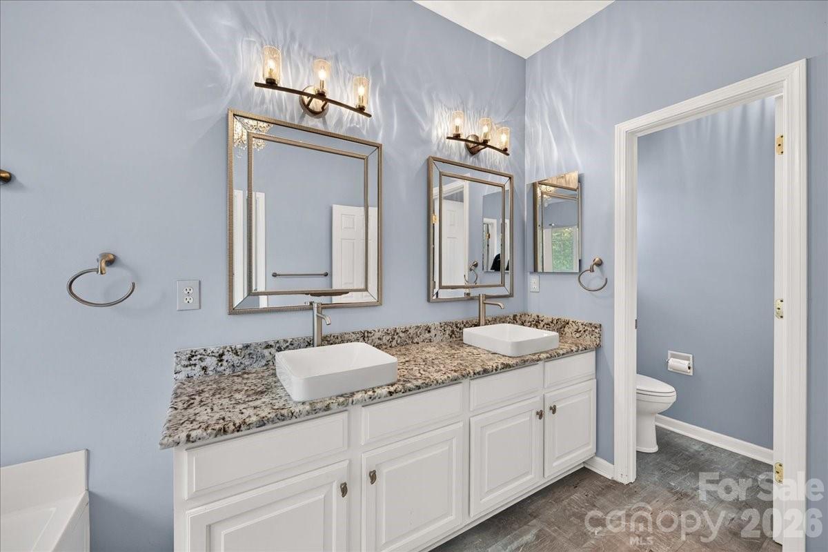 Single Family Residence at 6200 Greengate Lane, Waxhaw, photo 34 of 53