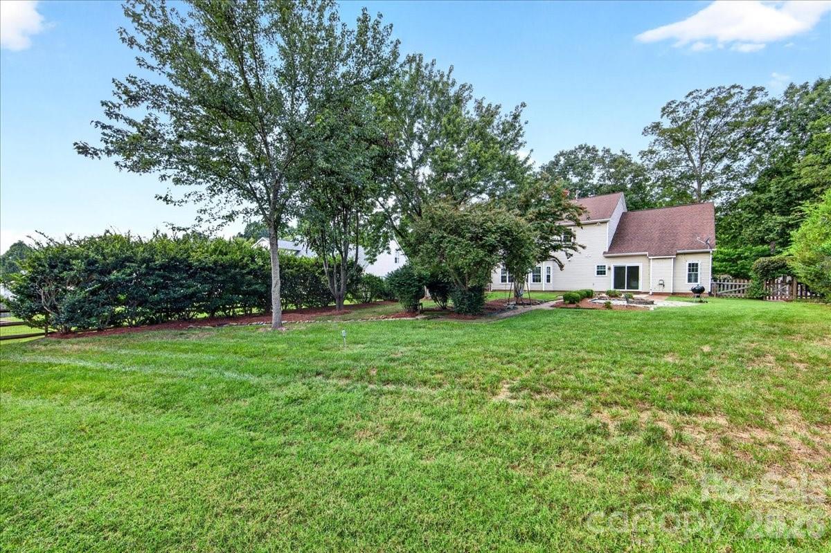Single Family Residence at 6200 Greengate Lane, Waxhaw, photo 50 of 53