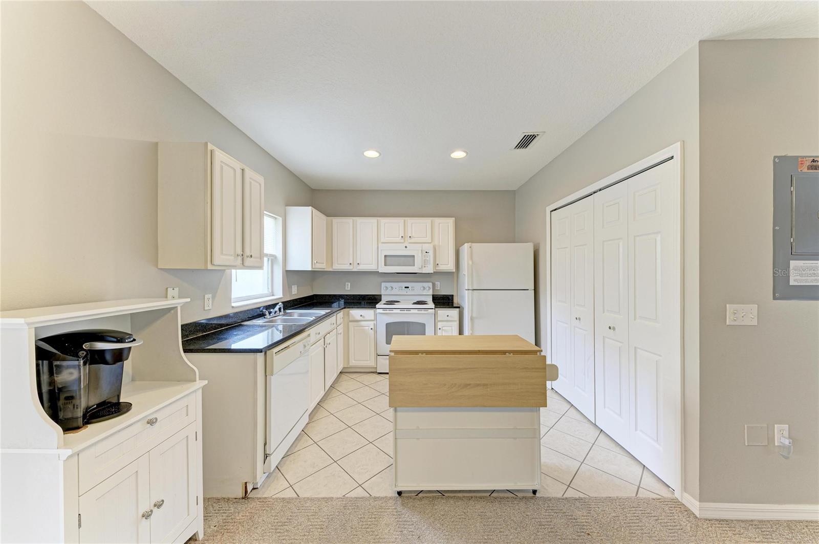 Townhouse at 14745 AMBERJACK TER #1, BRADENTON, photo 14 of 37