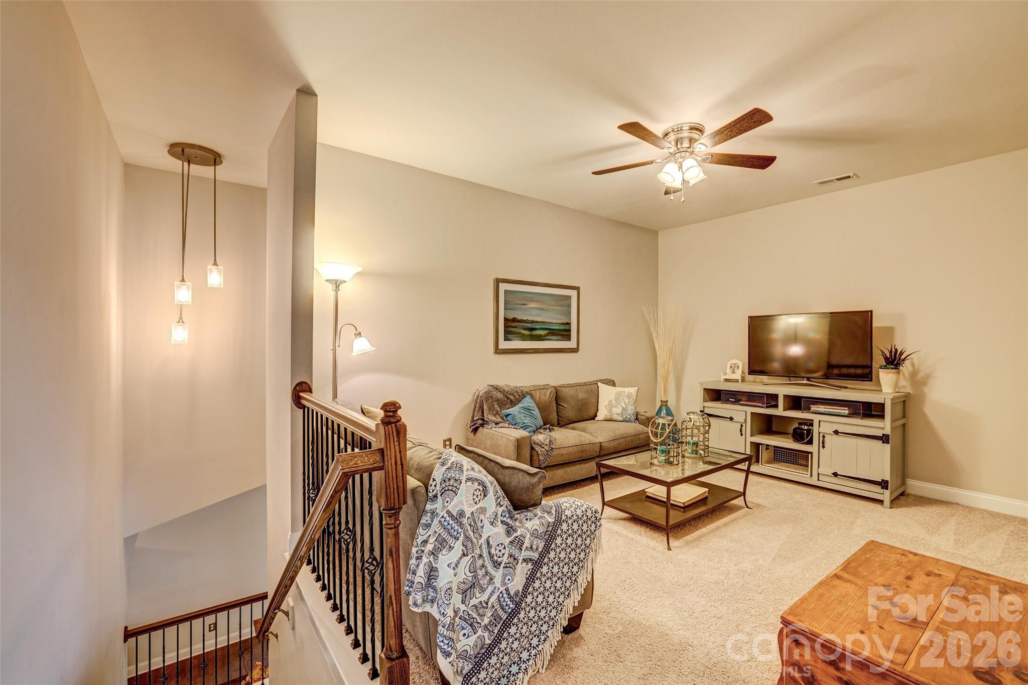 Single Family Residence at 2084 Fuera Road, York, photo 33 of 46