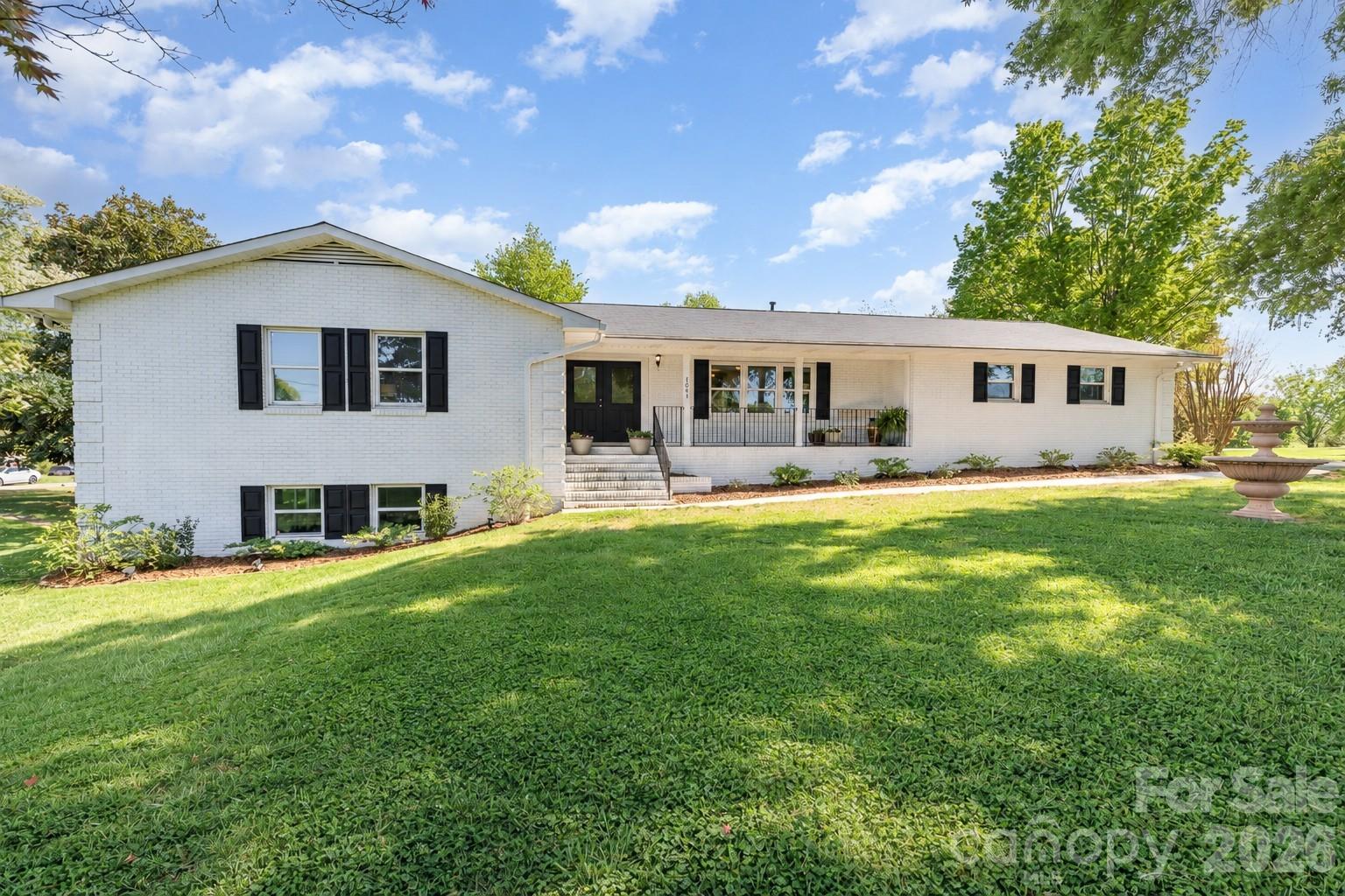 Single Family Residence at 1041 Brawley School Road, Mooresville