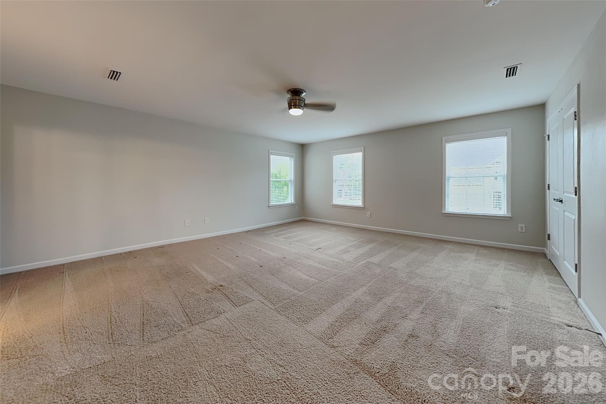 Single Family Residence at 3058 Amaranth Drive, Fort Mill, photo 13 of 33