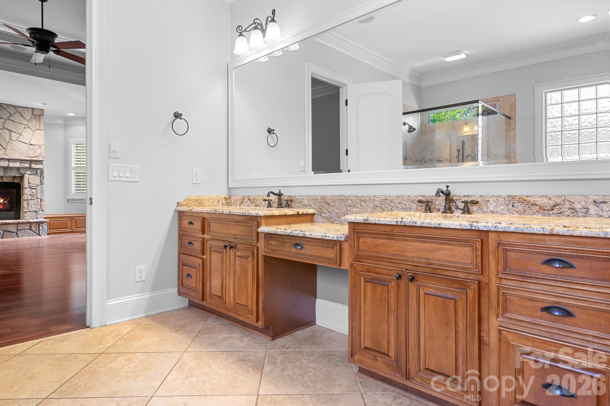 Single Family Residence at 2215 Whiskery Drive, Waxhaw, photo 14 of 48