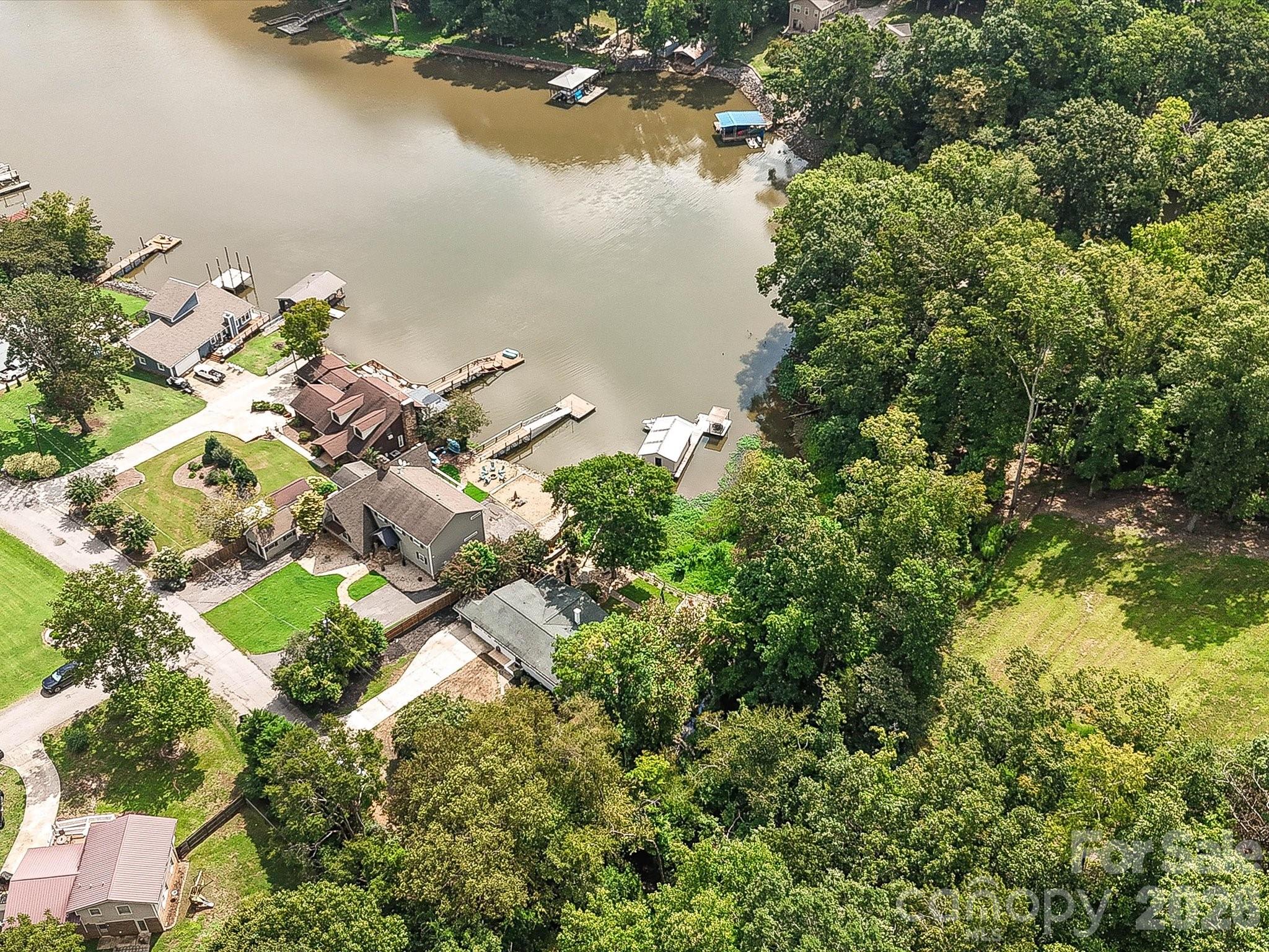 Single Family Residence at 513 Paradise Circle, Belmont, photo 46 of 50
