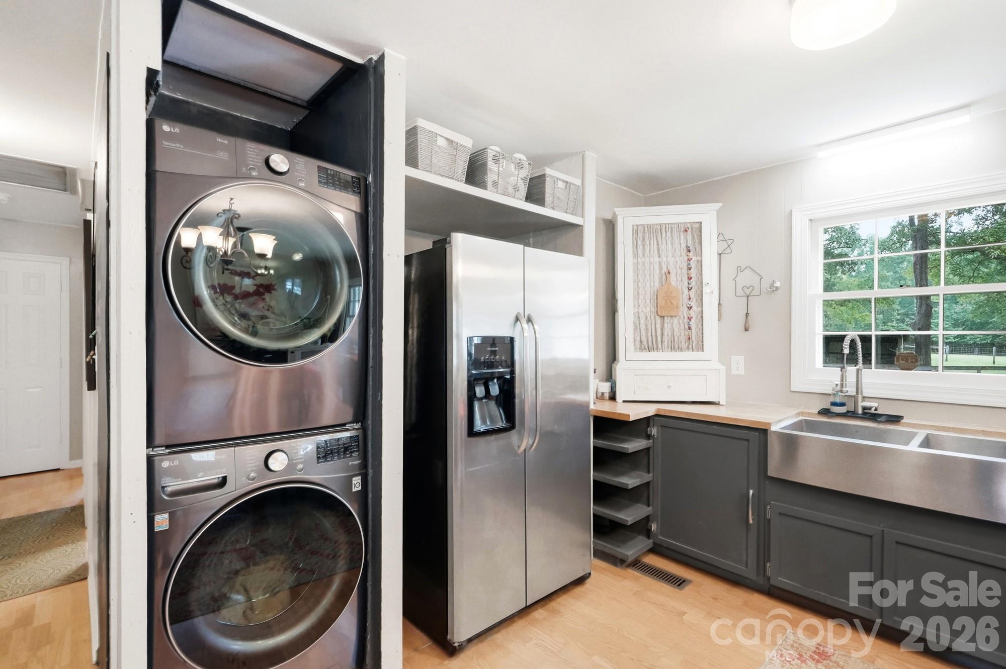 laundry - 205 Airport Road, Monroe
