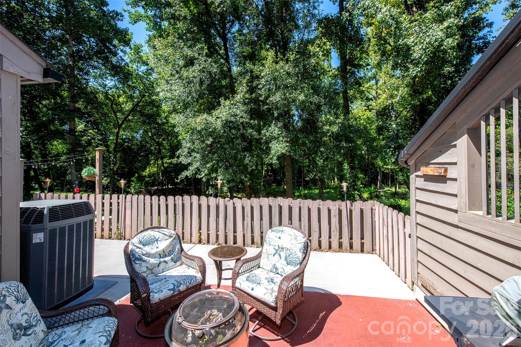 Condominium at 4132 Charlotte Highway, Lake Wylie, photo 25 of 30