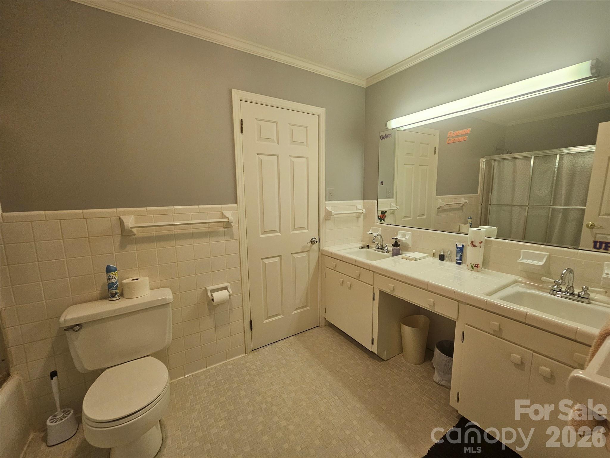 Single Family Residence at 524 Country Club Circle, Shelby, photo 19 of 39