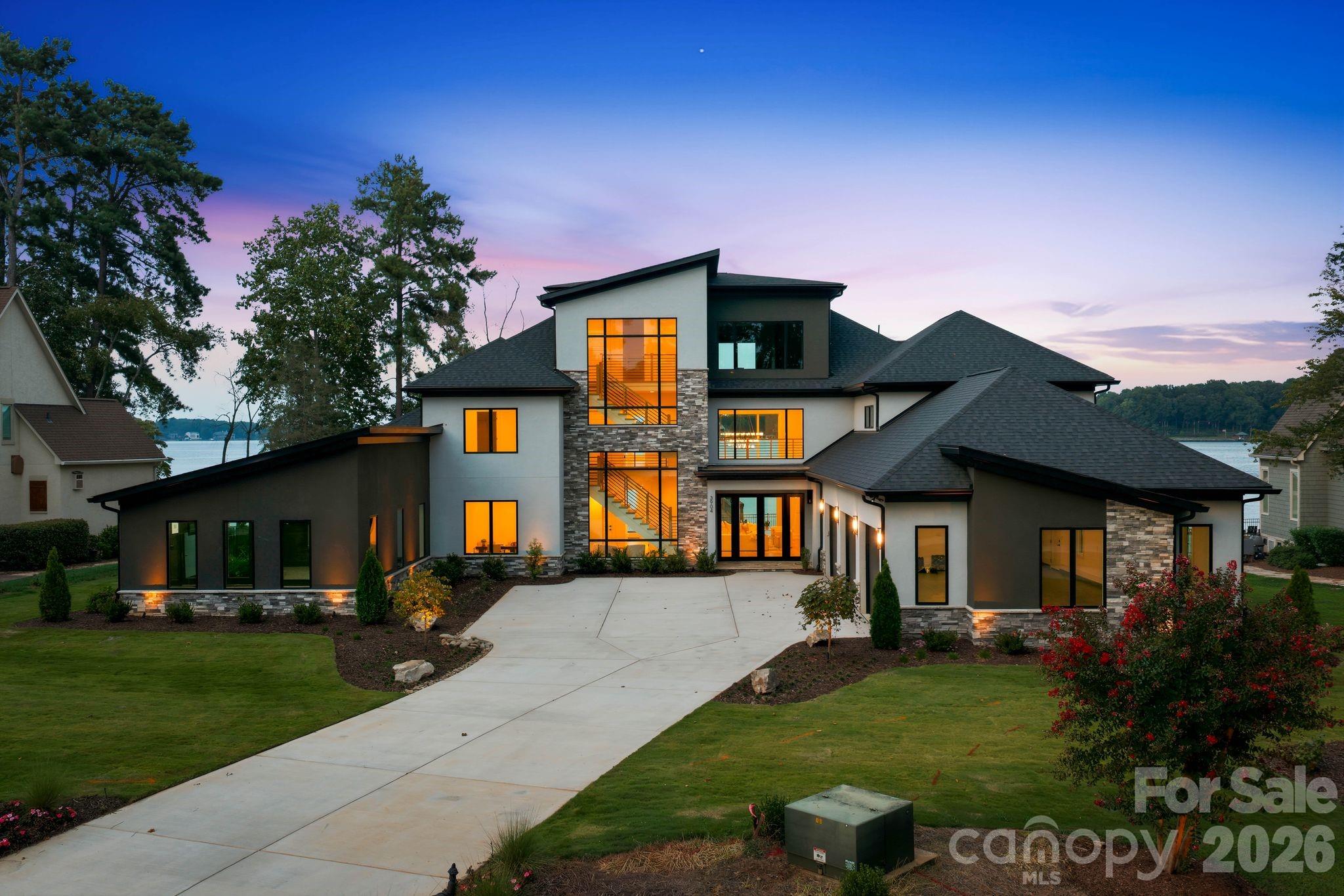 Single Family Residence at 3904 Channel Pointe Lane, Denver