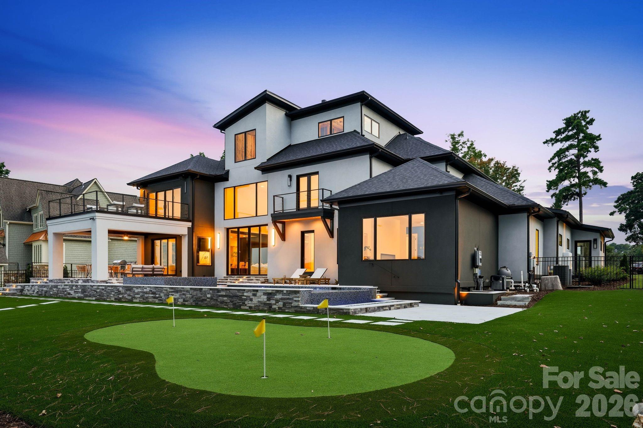 Single Family Residence at 3904 Channel Pointe Lane, Denver, photo 5 of 44