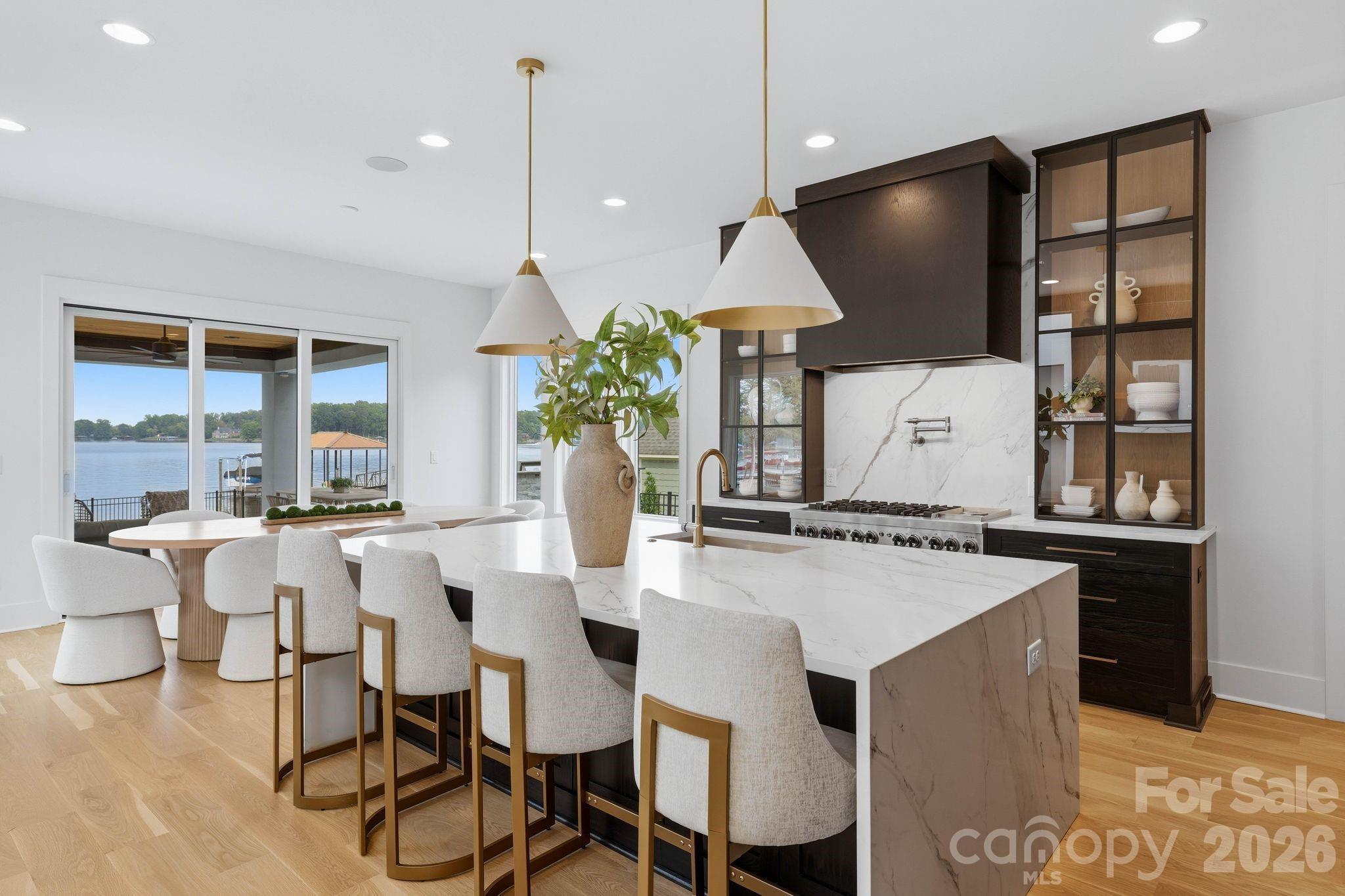 Single Family Residence at 3904 Channel Pointe Lane, Denver, photo 18 of 44