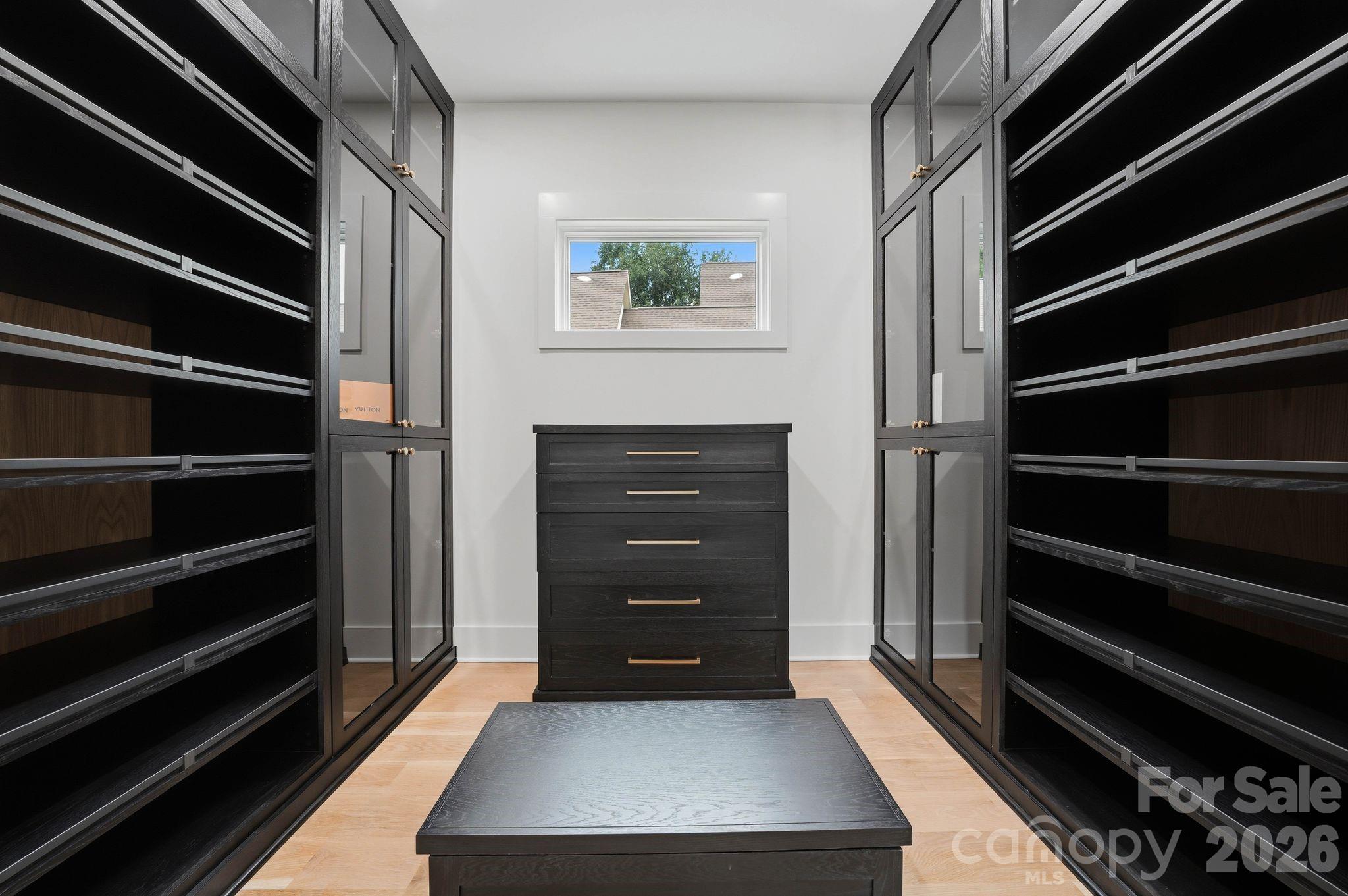 Single Family Residence at 3904 Channel Pointe Lane, Denver, photo 29 of 44