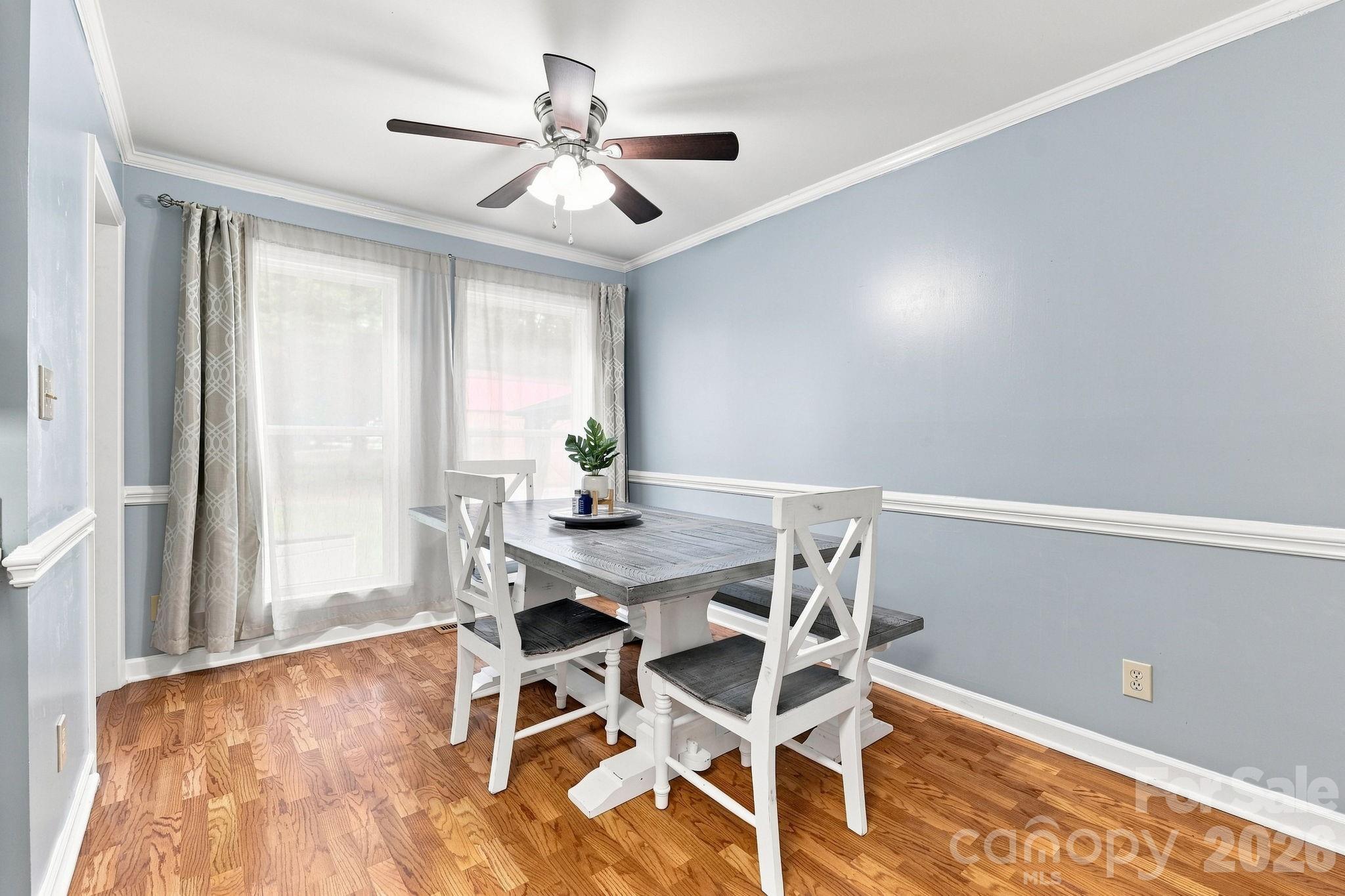 Bright Dining Area with Natural Light - 106 Webbed Foot Road, Mooresville