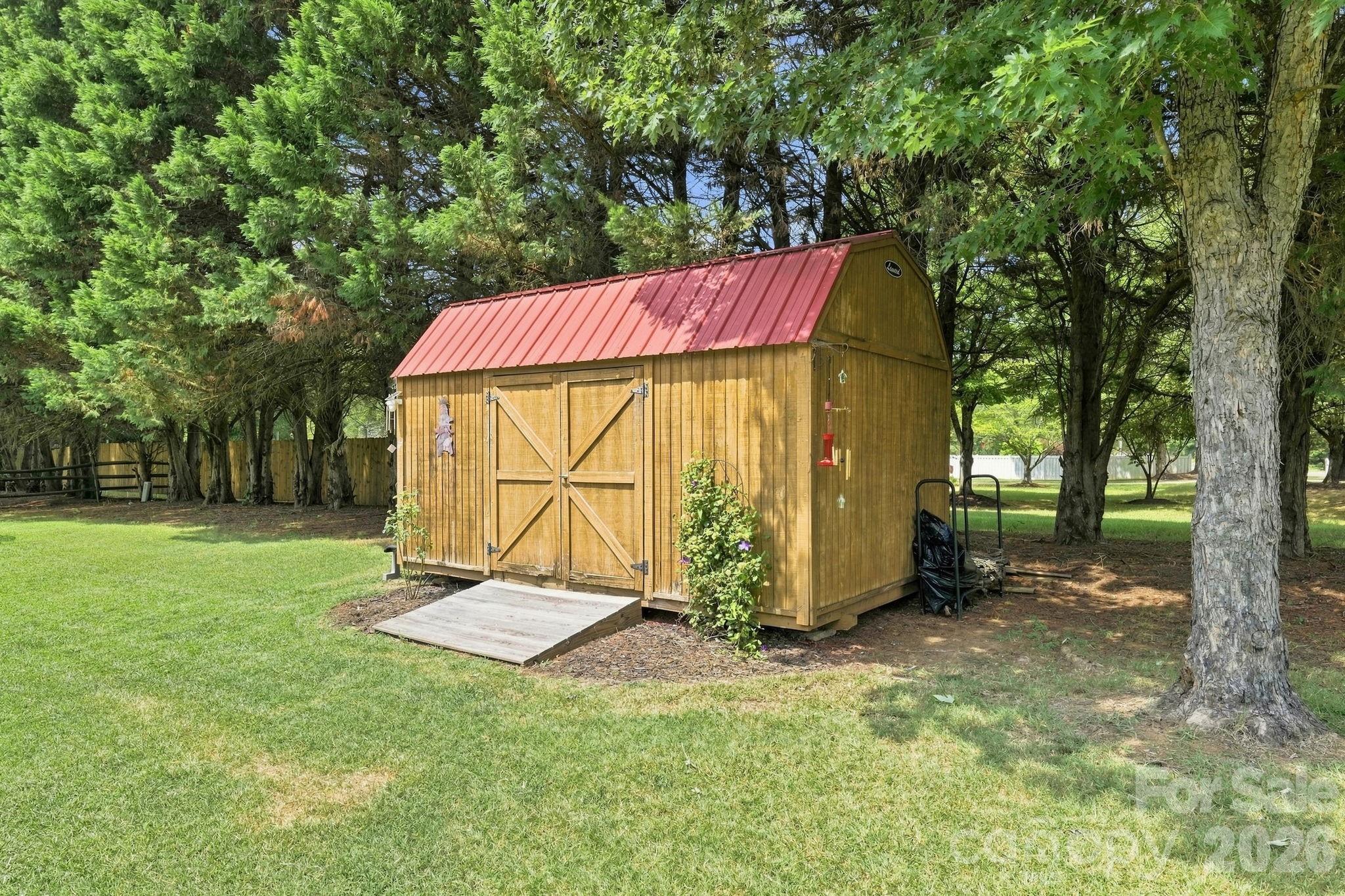 Storage Shed Conveys with the Property - 106 Webbed Foot Road, Mooresville