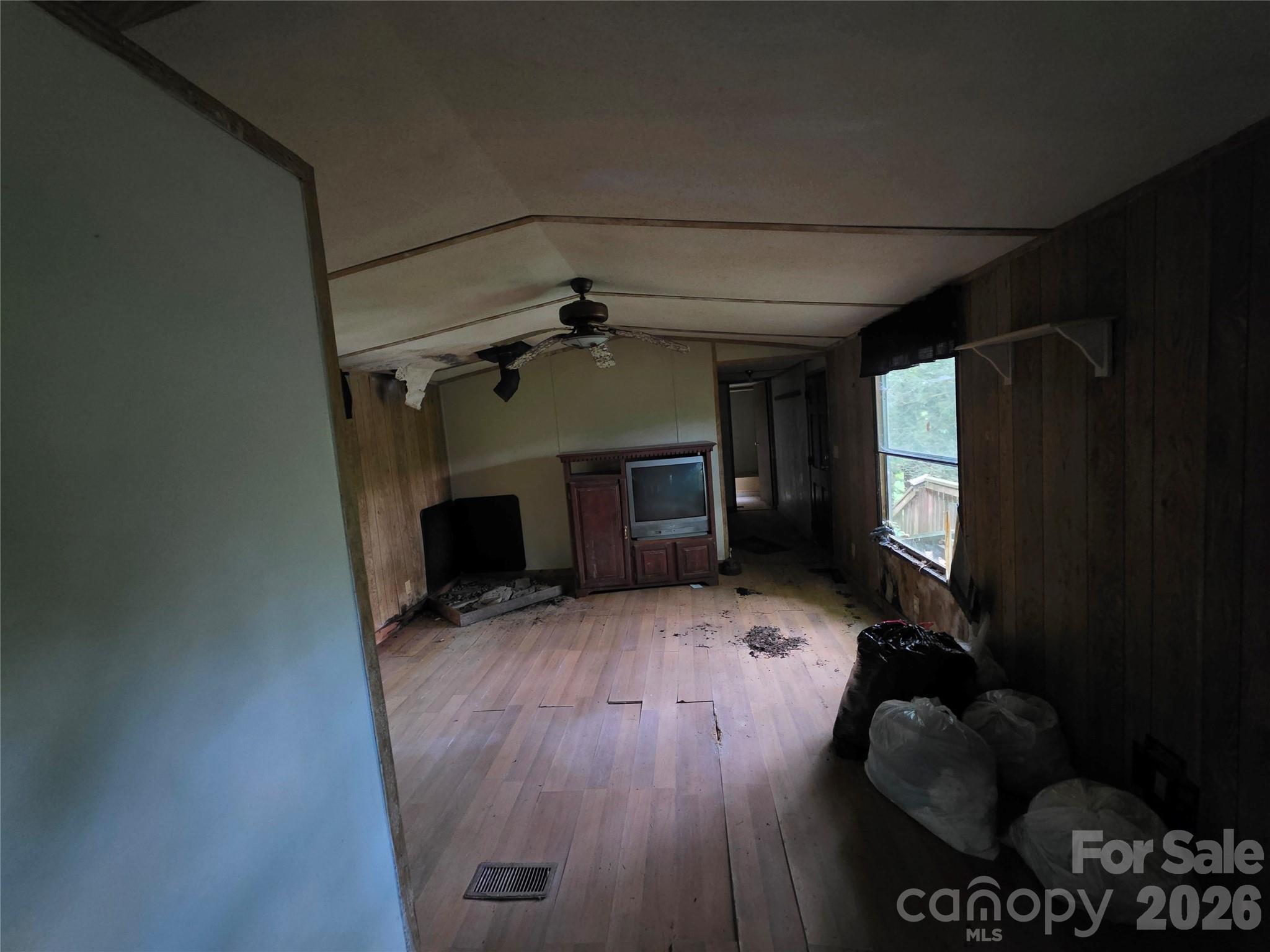 Single Family Residence at 40 Gunches Dirt Road, Candler, photo 11 of 19