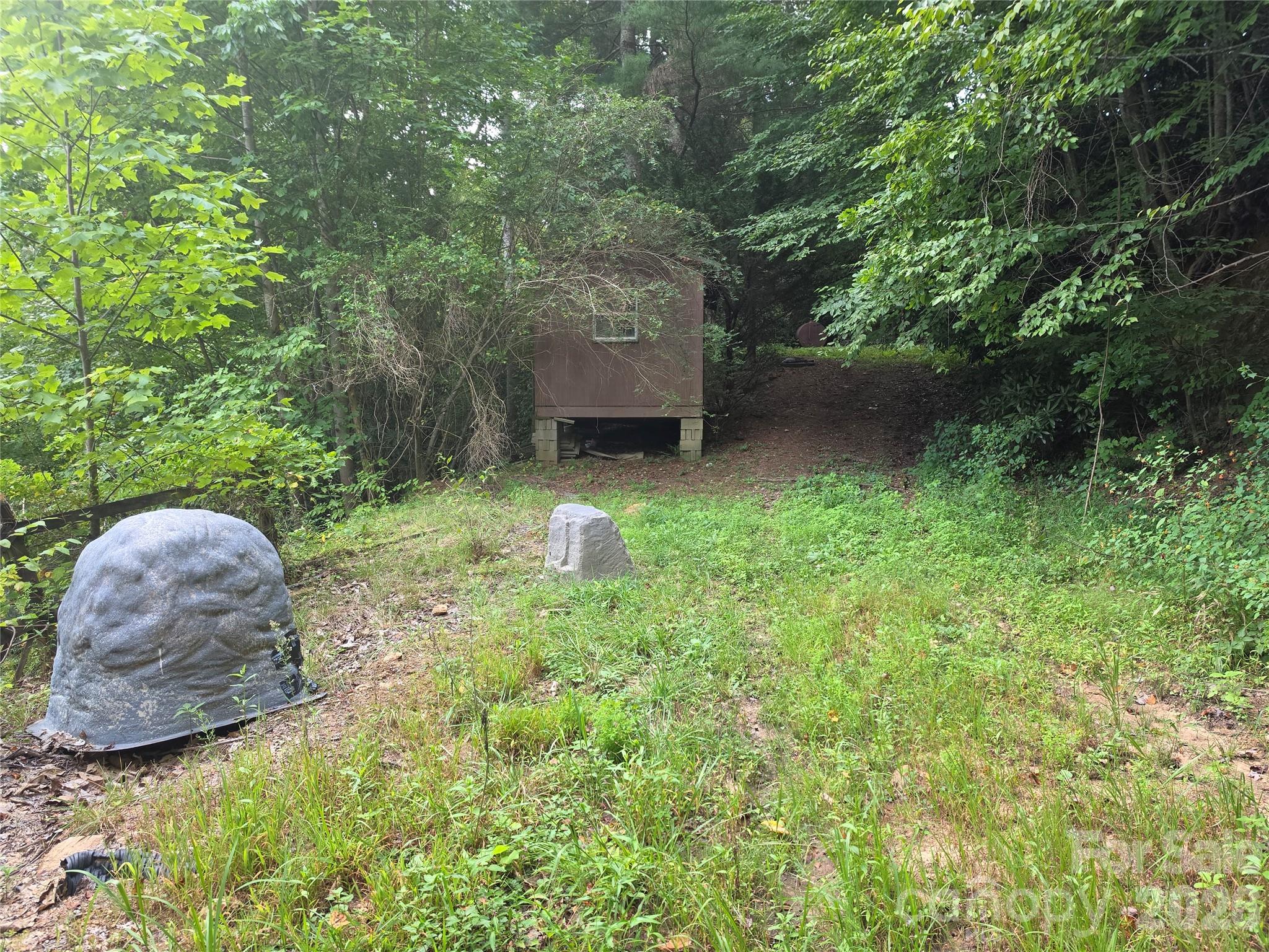Single Family Residence at 40 Gunches Dirt Road, Candler, photo 18 of 19