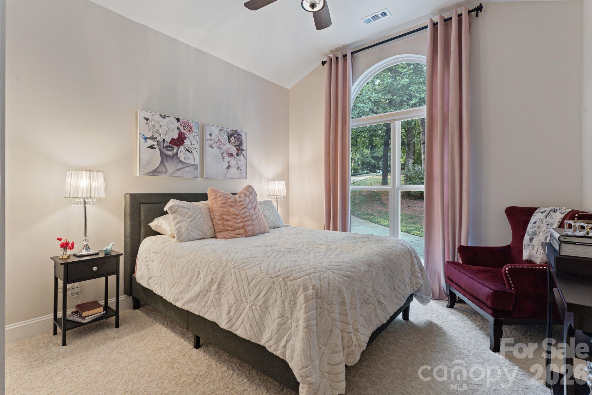 Single Family Residence at 172 Mariner Pointe Lane, Mooresville, photo 23 of 48
