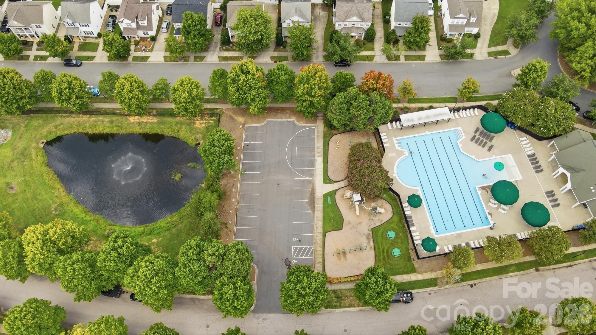 Community amenities - Pool, clubhouse and playground - 11402 Heritage Green Drive, Cornelius