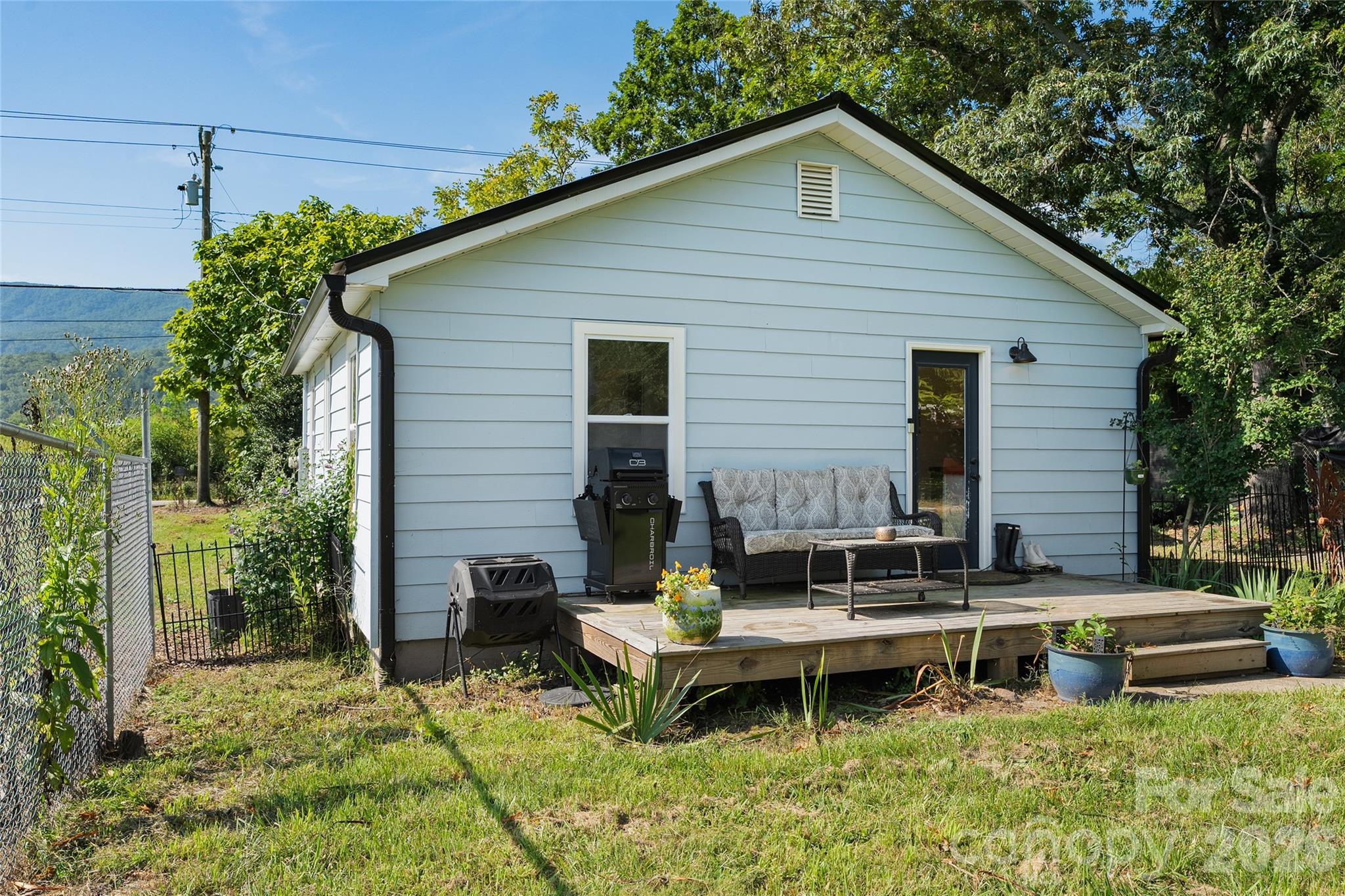 Single Family Residence at 1042 W Old US 70 Hwy Highway, Black Mountain, photo 21 of 24