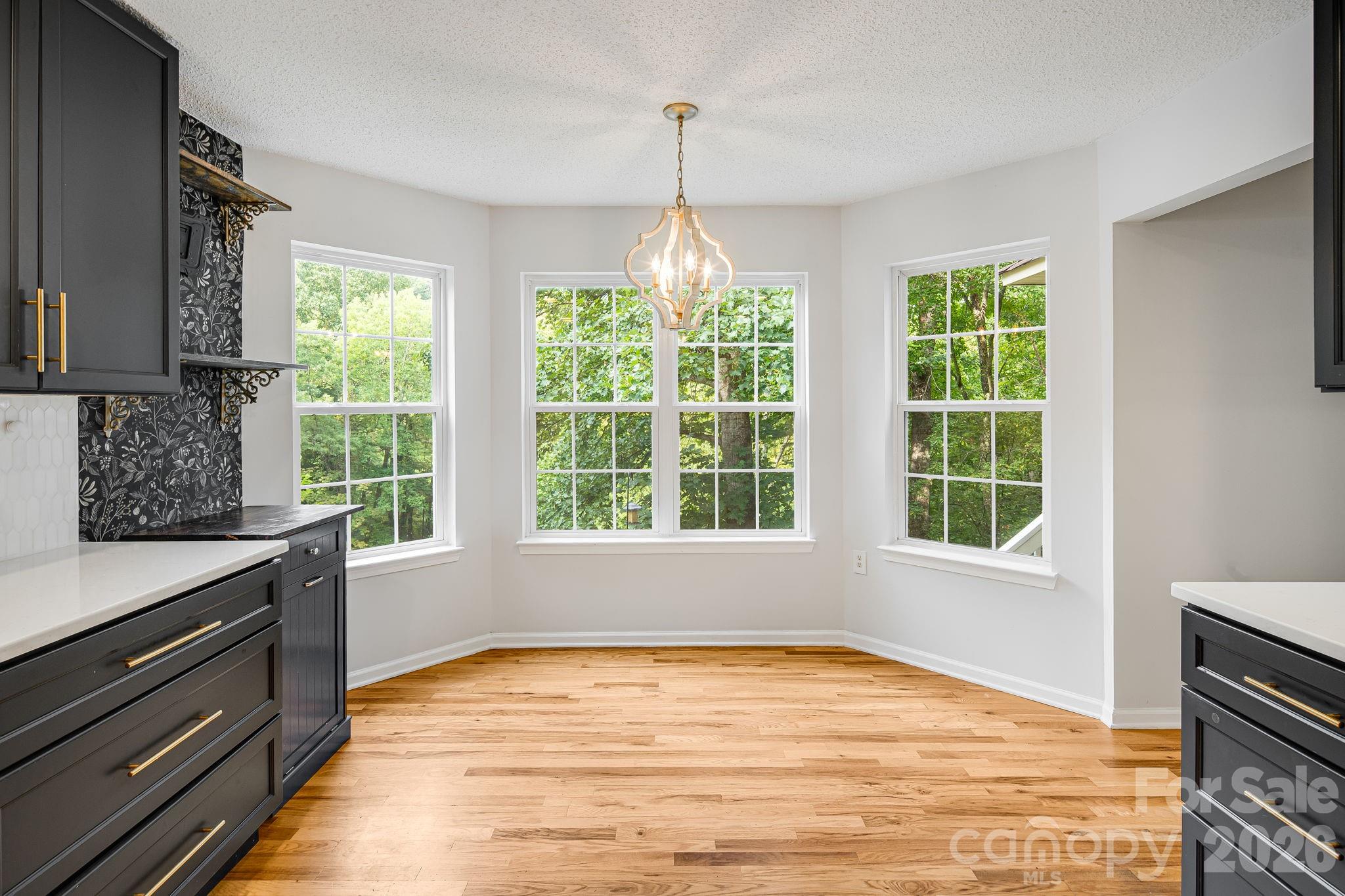 Single Family Residence at 747 Osborne Road, Clyde, photo 12 of 40