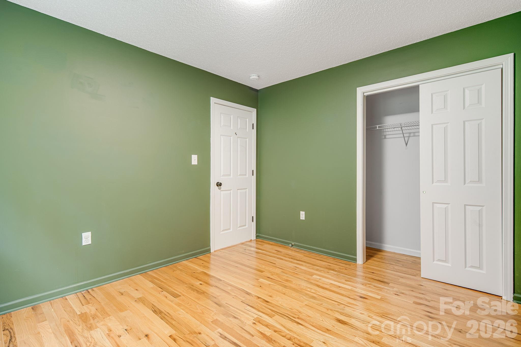 Single Family Residence at 747 Osborne Road, Clyde, photo 20 of 40