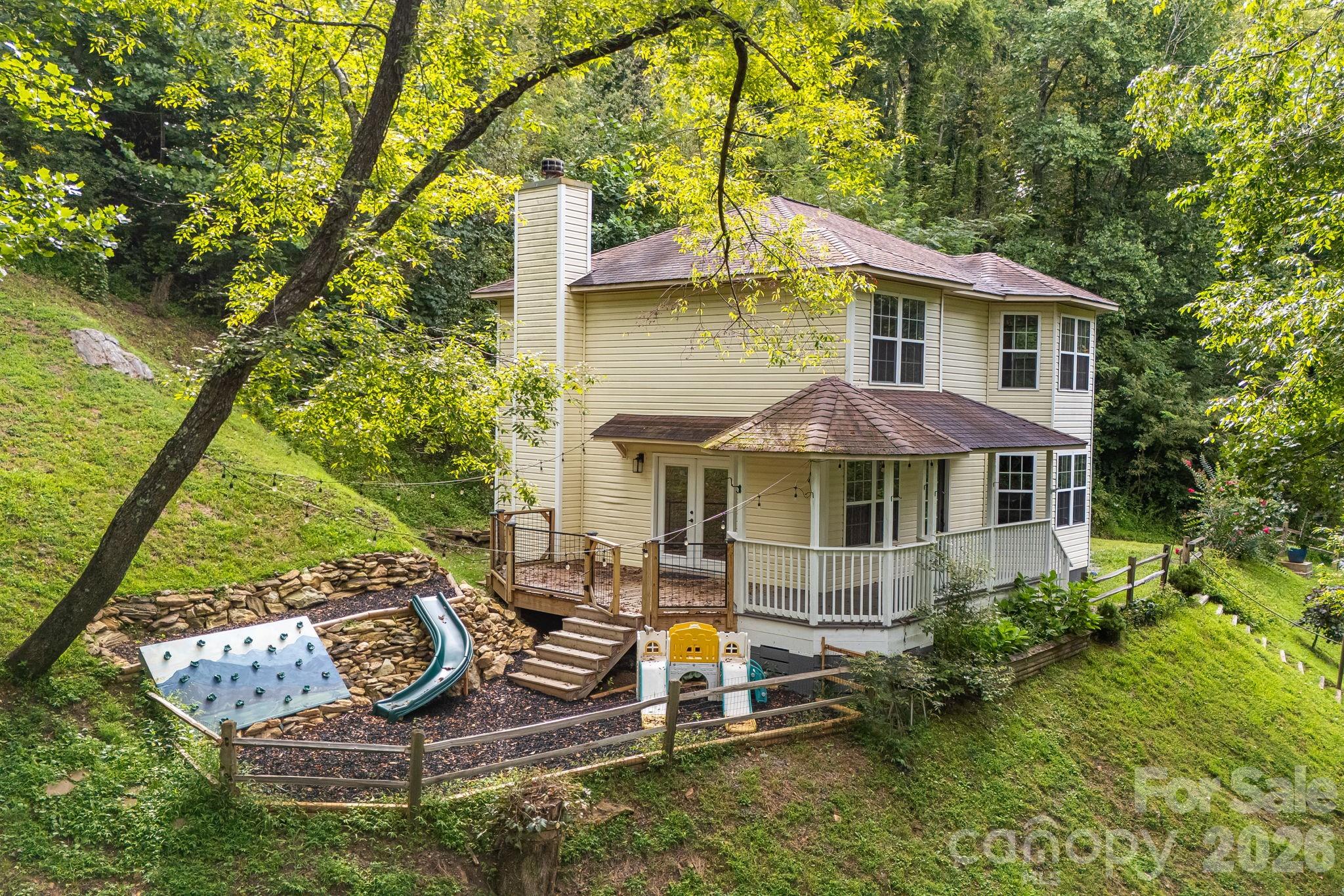 Single Family Residence at 747 Osborne Road, Clyde, photo 36 of 40