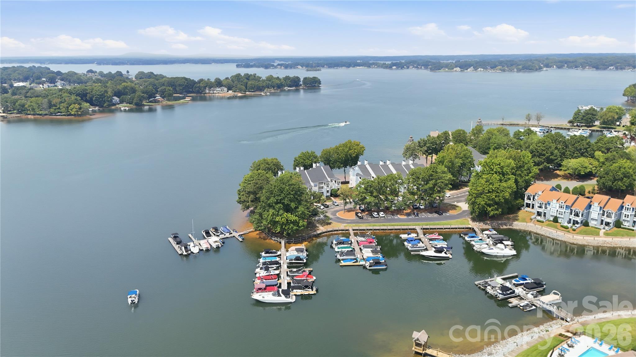 Low-maintenance Davidson living surrounded by the beauty of Lake Norman. - 932 Southwest Drive, Davidson