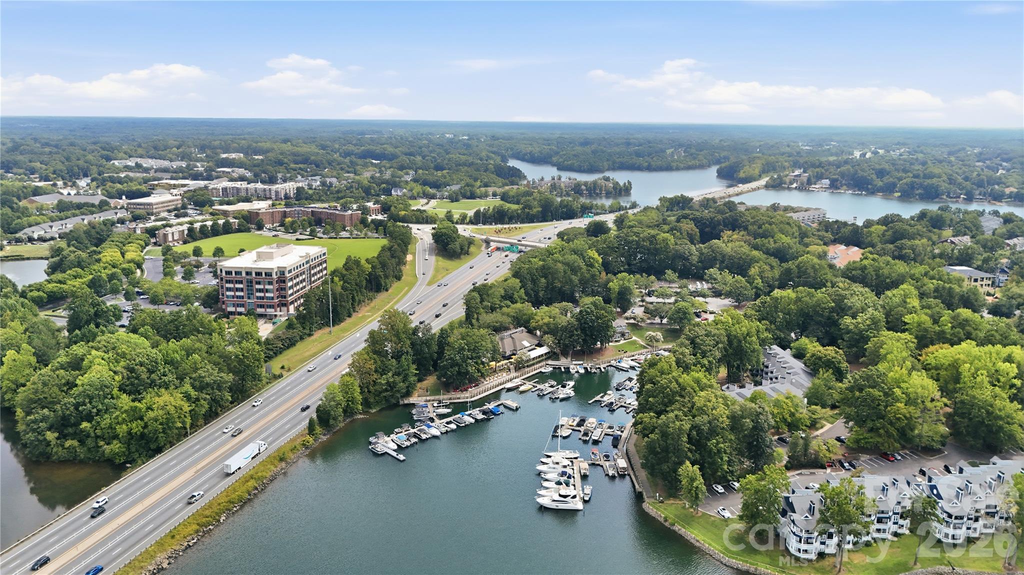 Conveniently located near waterfront dining at North Harbor Club. - 932 Southwest Drive, Davidson