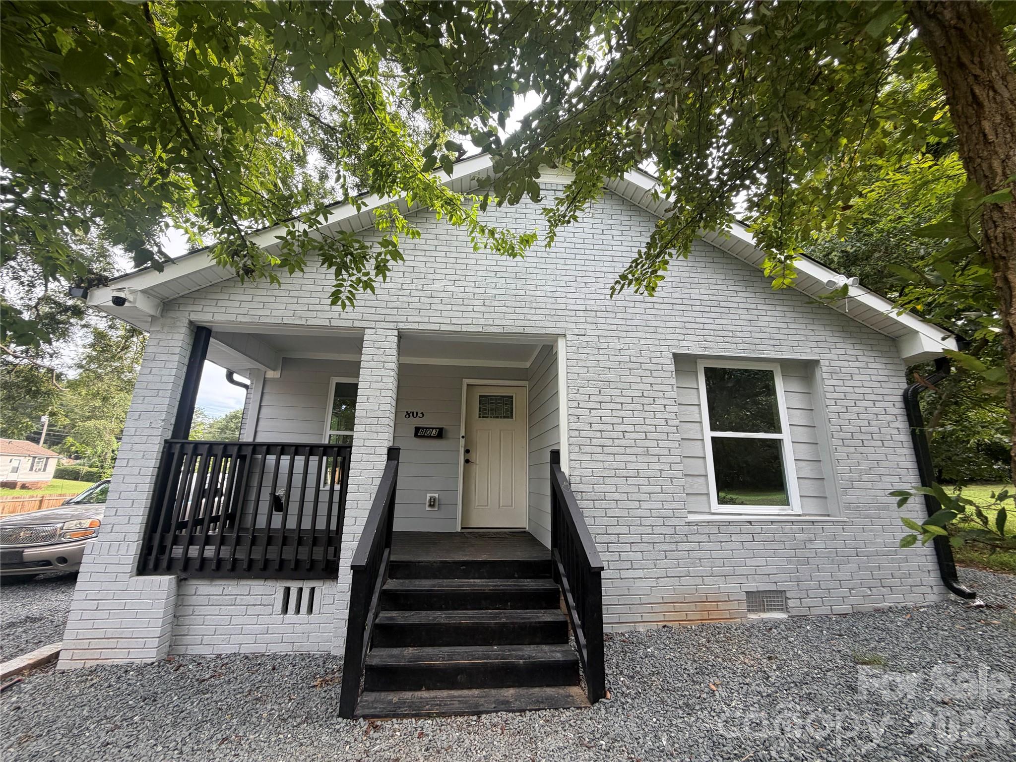 803 Gordon Street