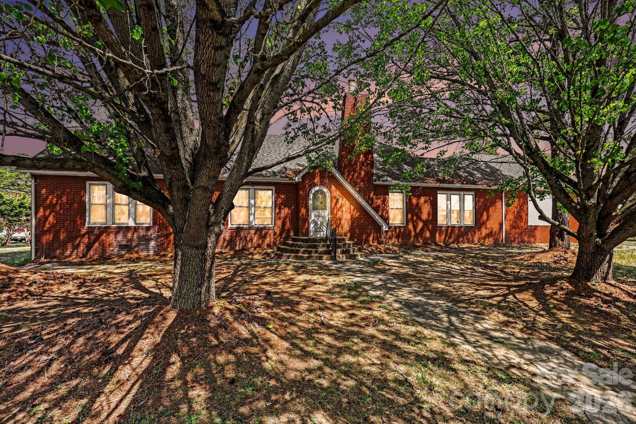 1411 Ludwick Heights Lane