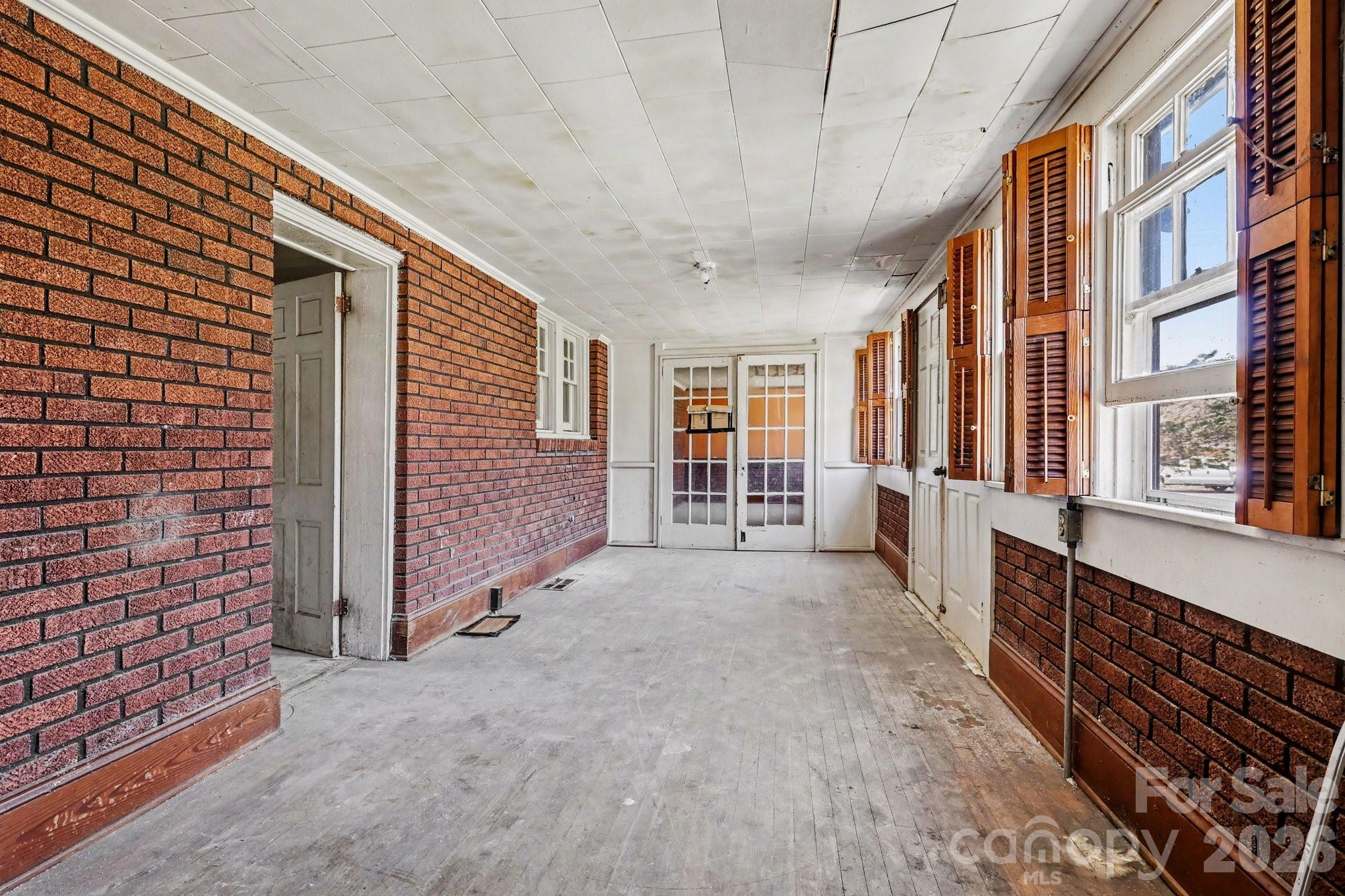 Single Family Residence at 1411 Ludwick Heights Lane, Salisbury, photo 24 of 44