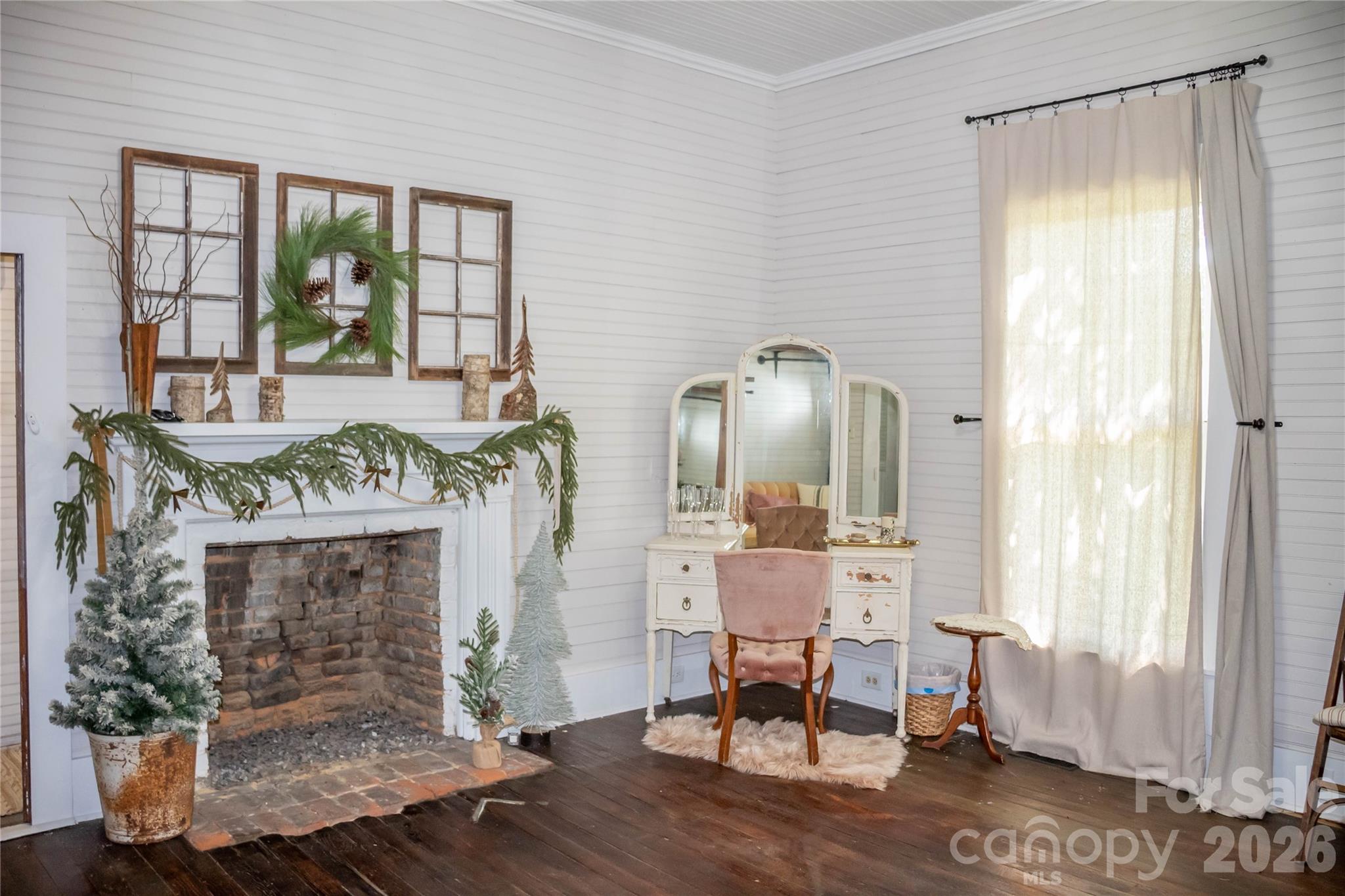Business at 658 E Main Avenue, Taylorsville, photo 12 of 16
