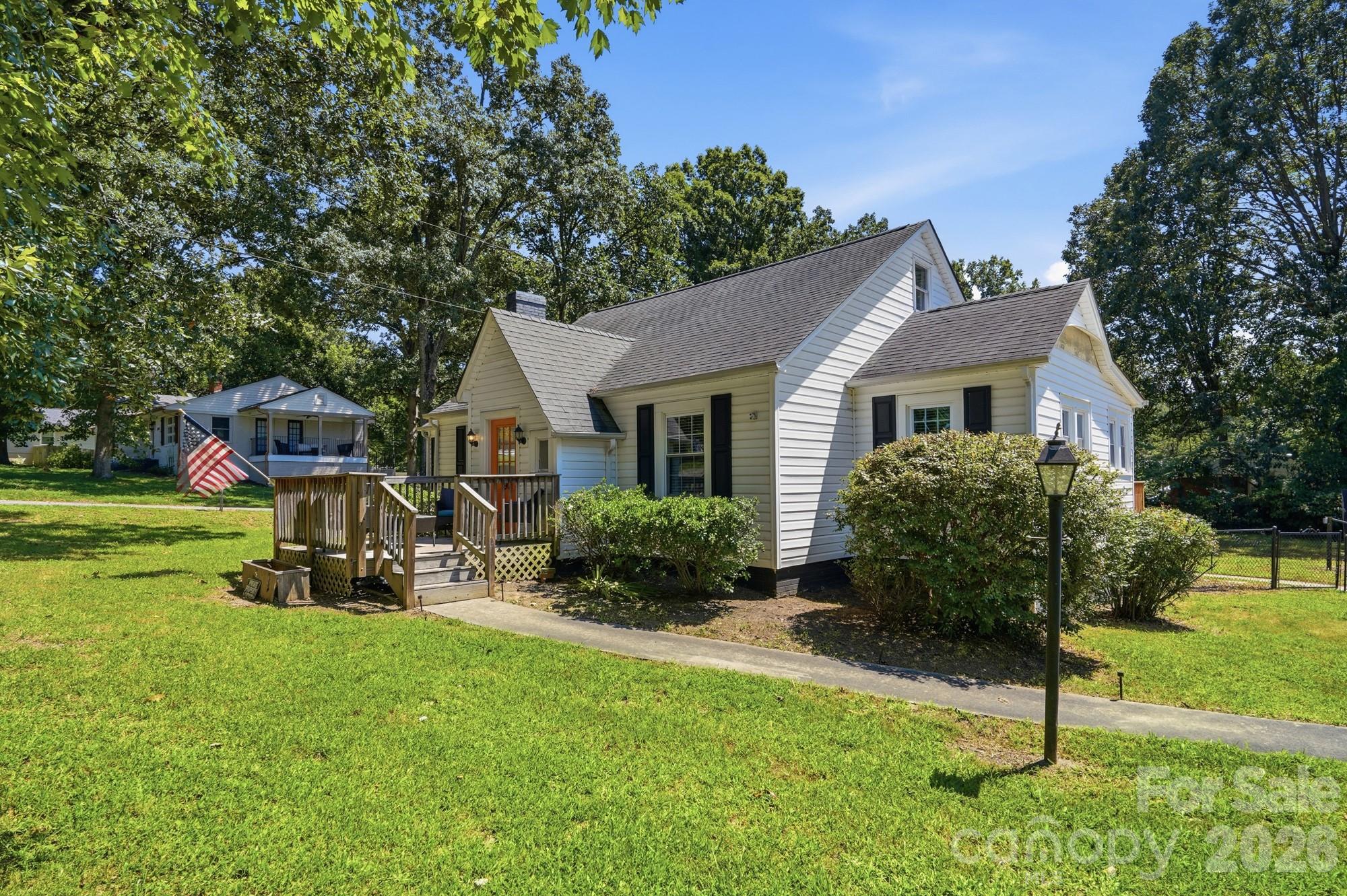 1901 Linwood Road