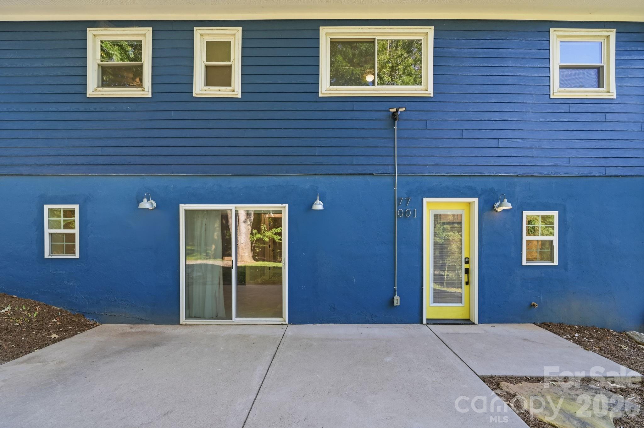Unit 1 patio - 77 Trotter Place, Asheville