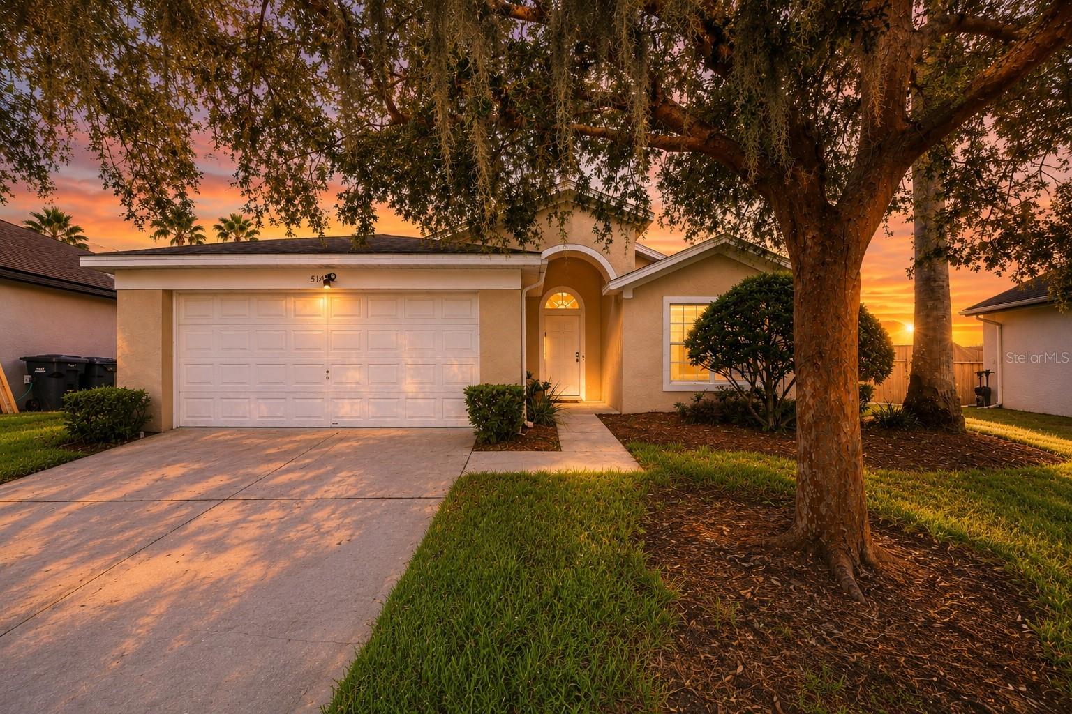 510 CASTLEMAIN CIR