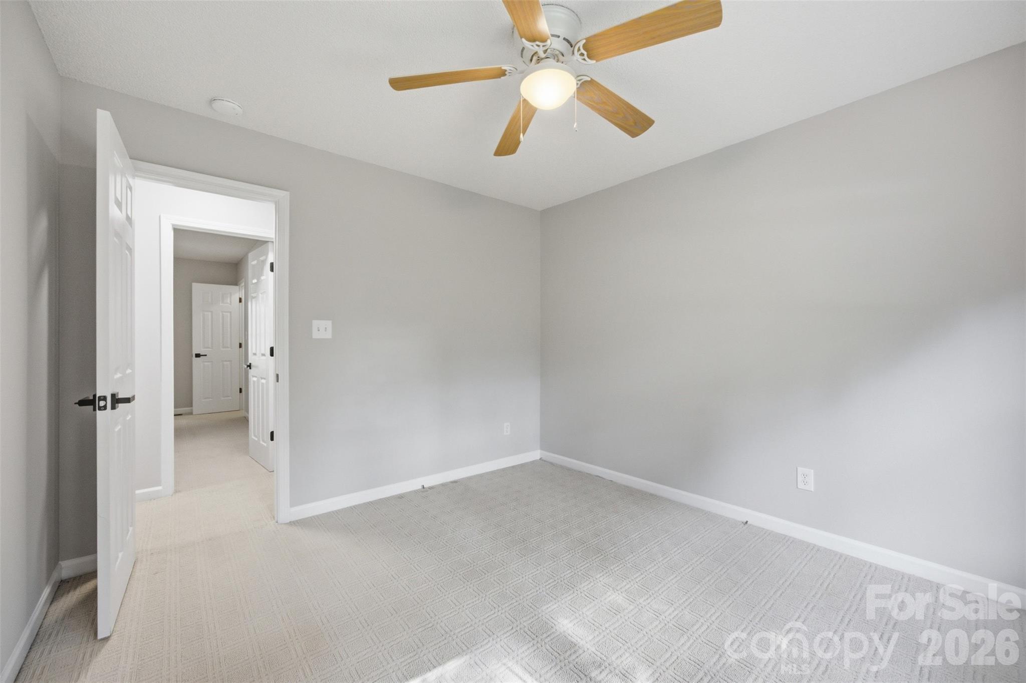 Single Family Residence at 1297 Creekview Drive, Gastonia, photo 16 of 31