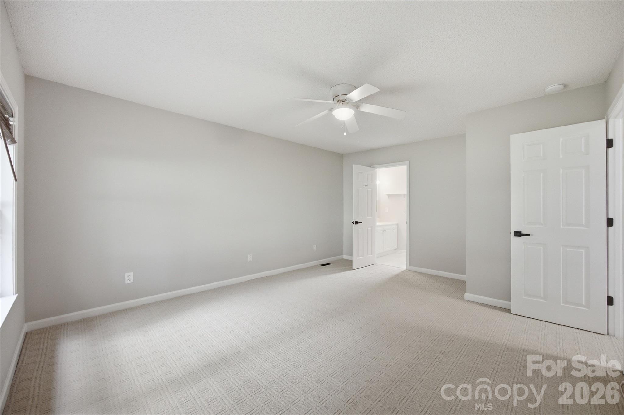Single Family Residence at 1297 Creekview Drive, Gastonia, photo 20 of 31