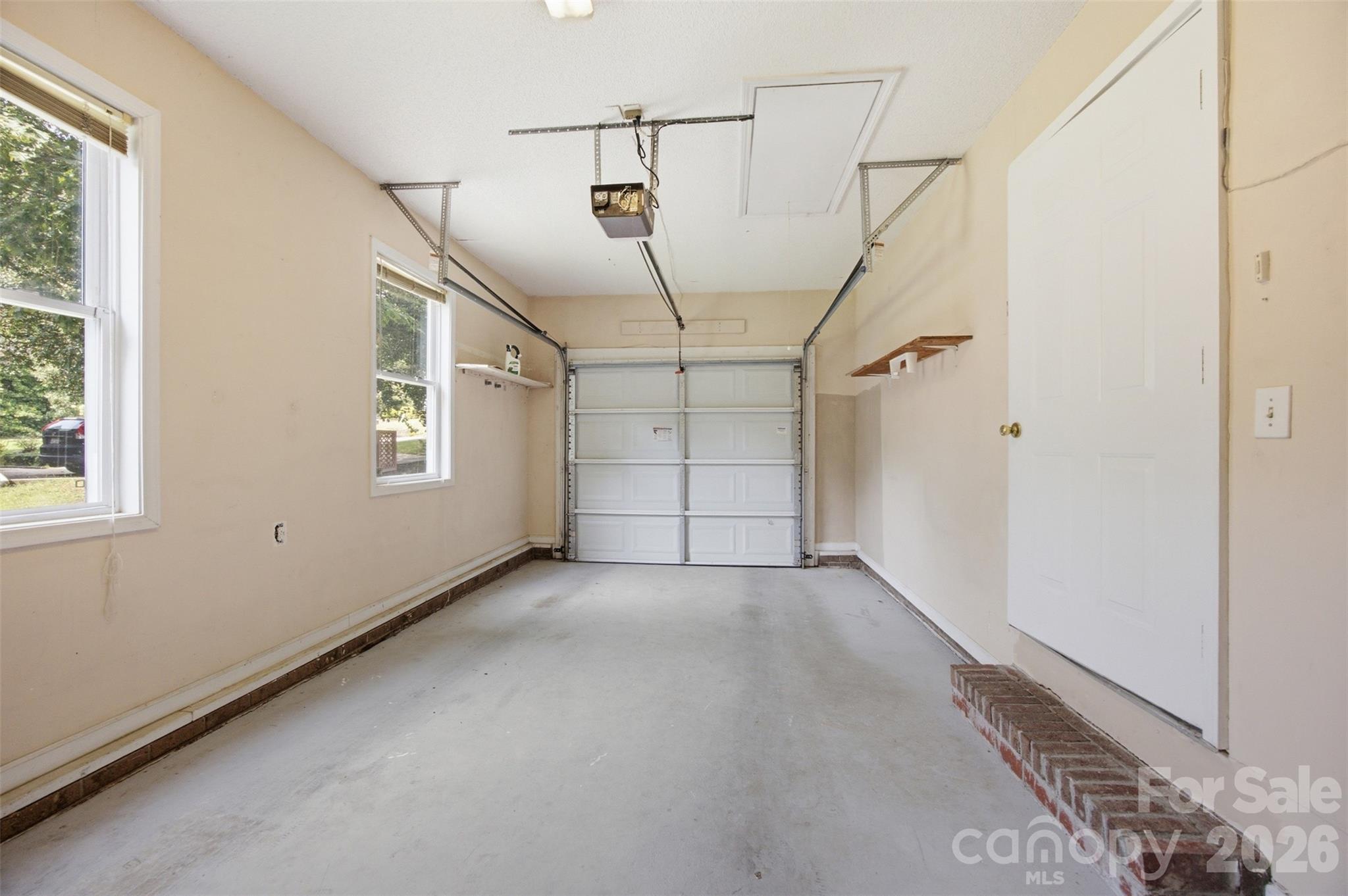 Single Family Residence at 1297 Creekview Drive, Gastonia, photo 25 of 31