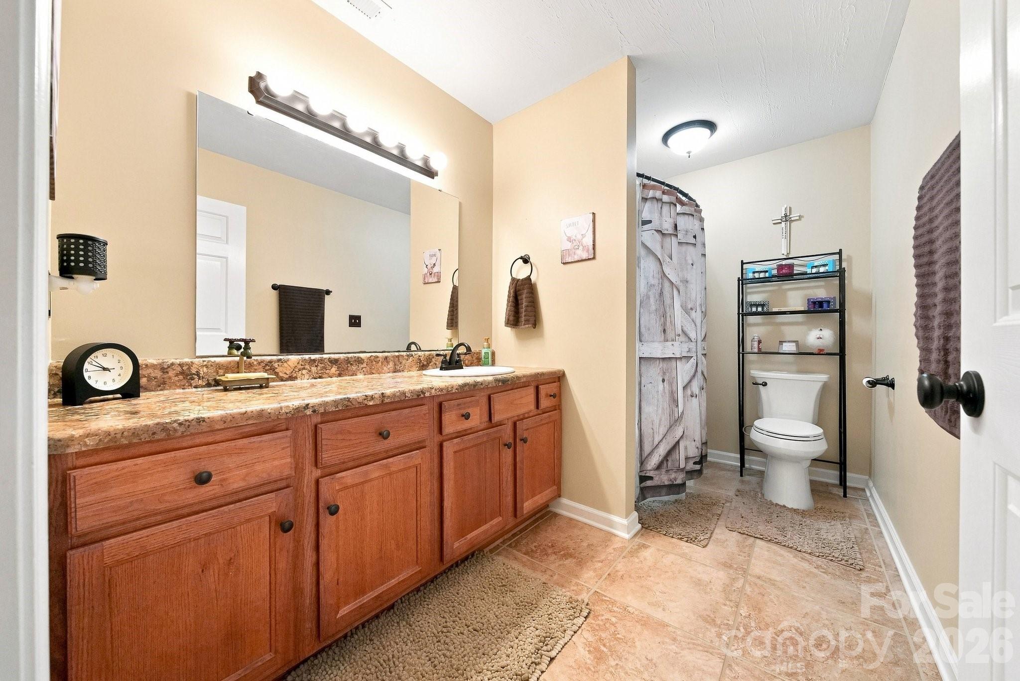 Townhouse at 803 Whetstone Place SW, Conover, photo 18 of 30