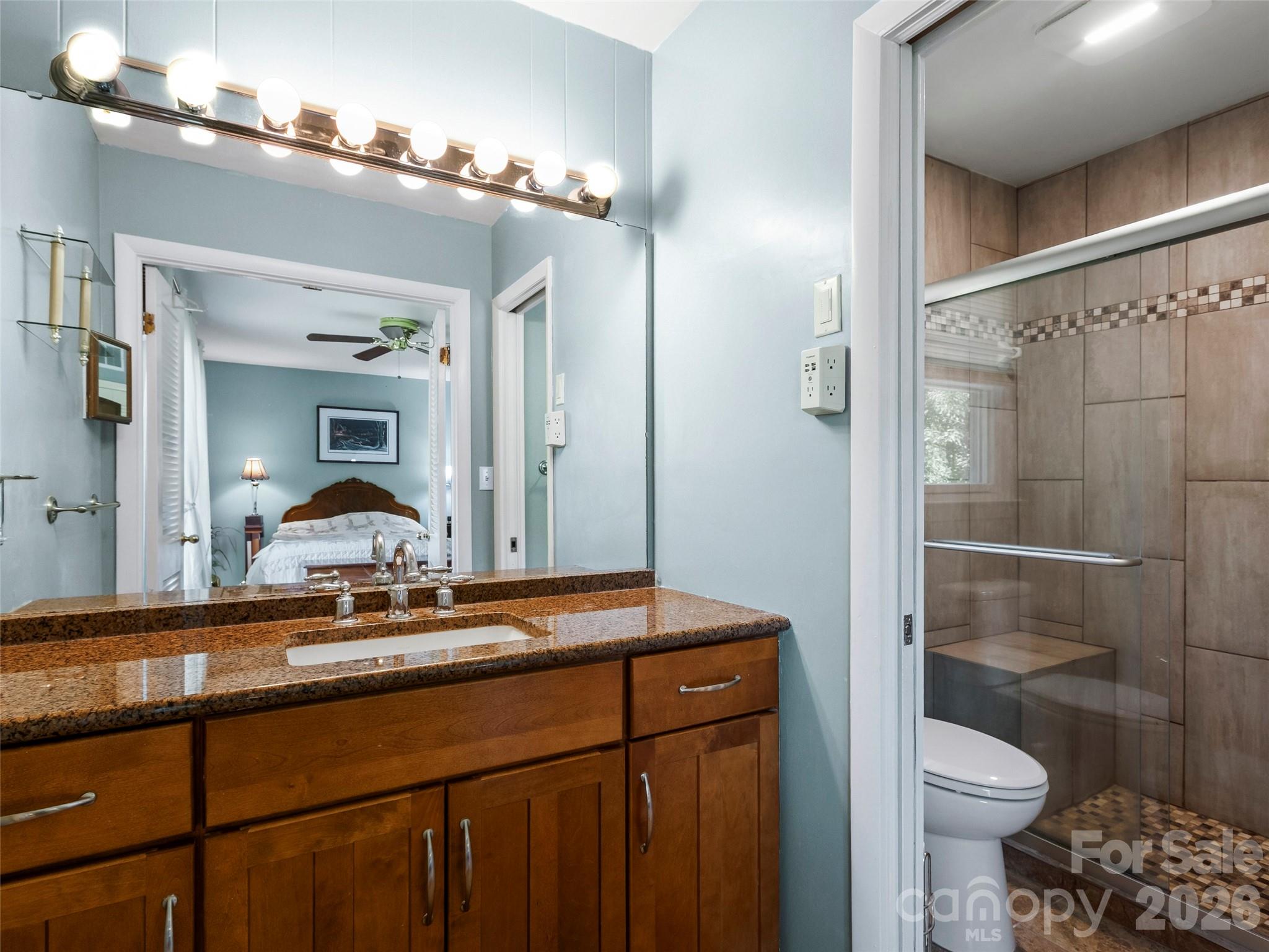 Primary en suite bathroom - 101 Castlerock Drive, Asheville
