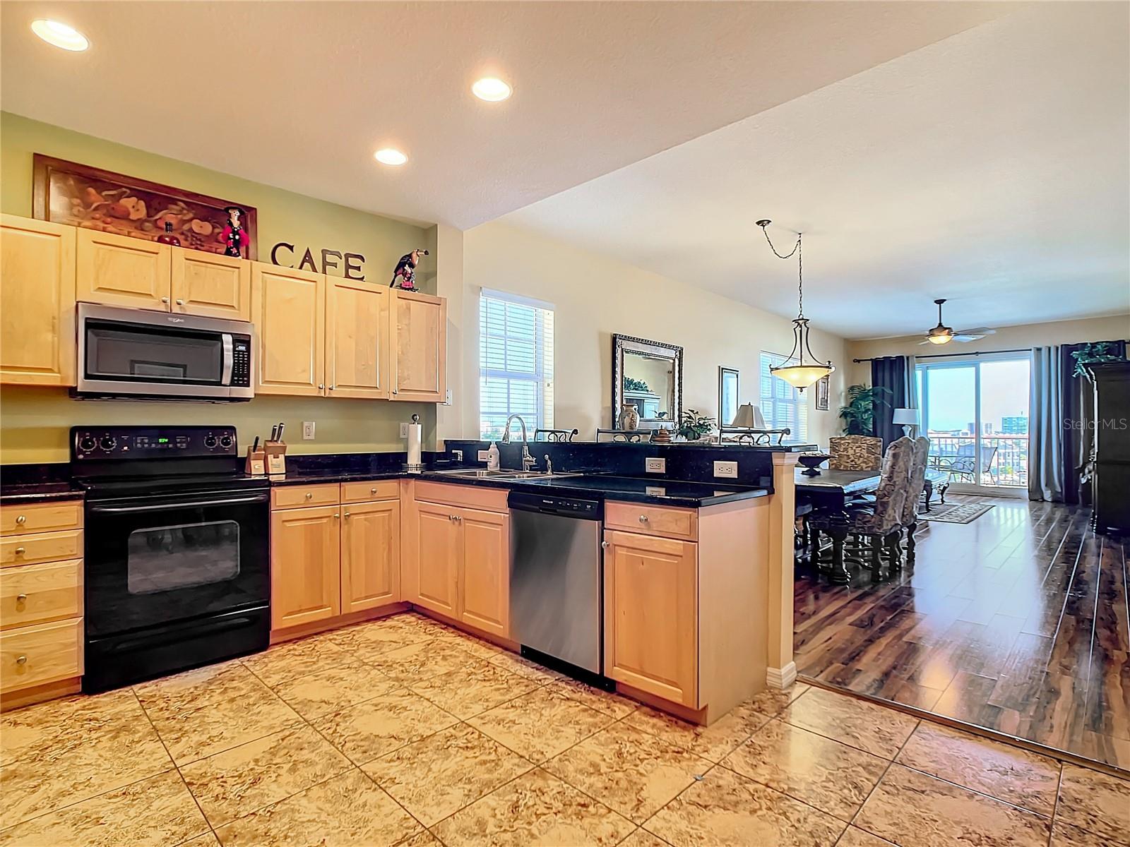 Condominium at 530 S GULFVIEW BLVD #500, CLEARWATER, photo 16 of 68