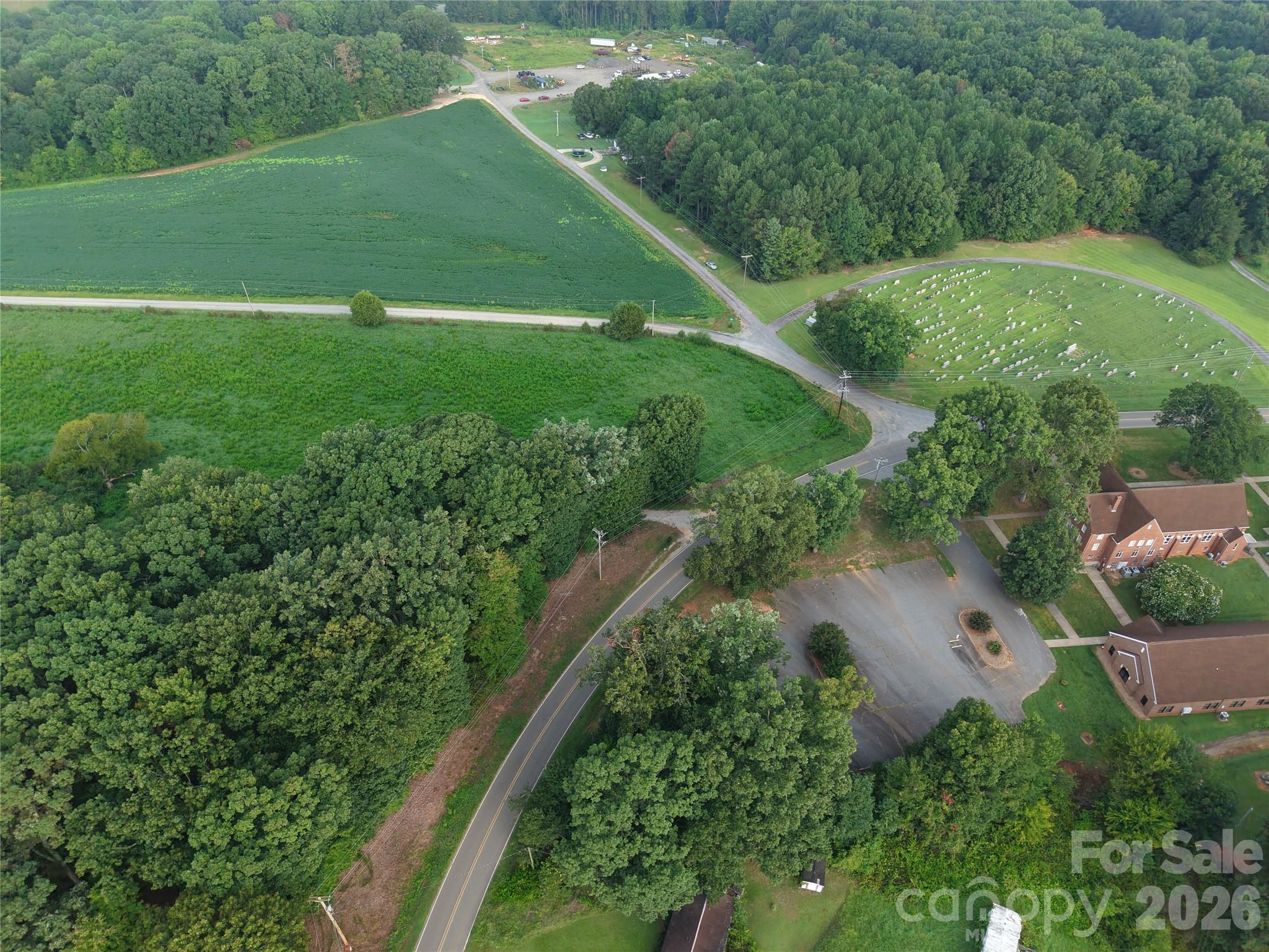 Manufactured Home Park at 6656 Catfish Drive, Sherrills Ford, photo 3 of 10