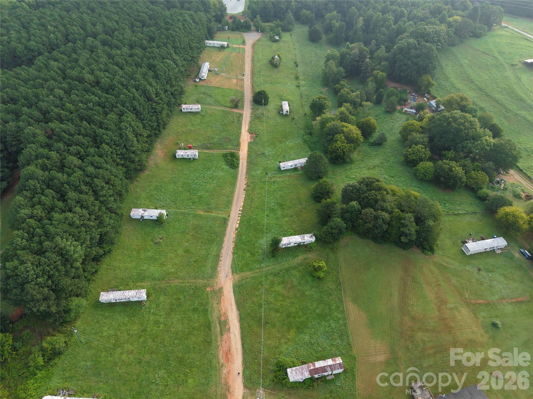 Manufactured Home Park at 6656 Catfish Drive, Sherrills Ford, photo 4 of 10