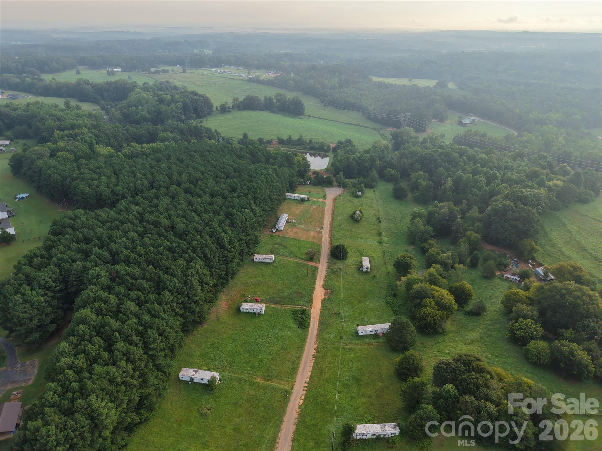 Manufactured Home Park at 6656 Catfish Drive, Sherrills Ford, photo 10 of 10