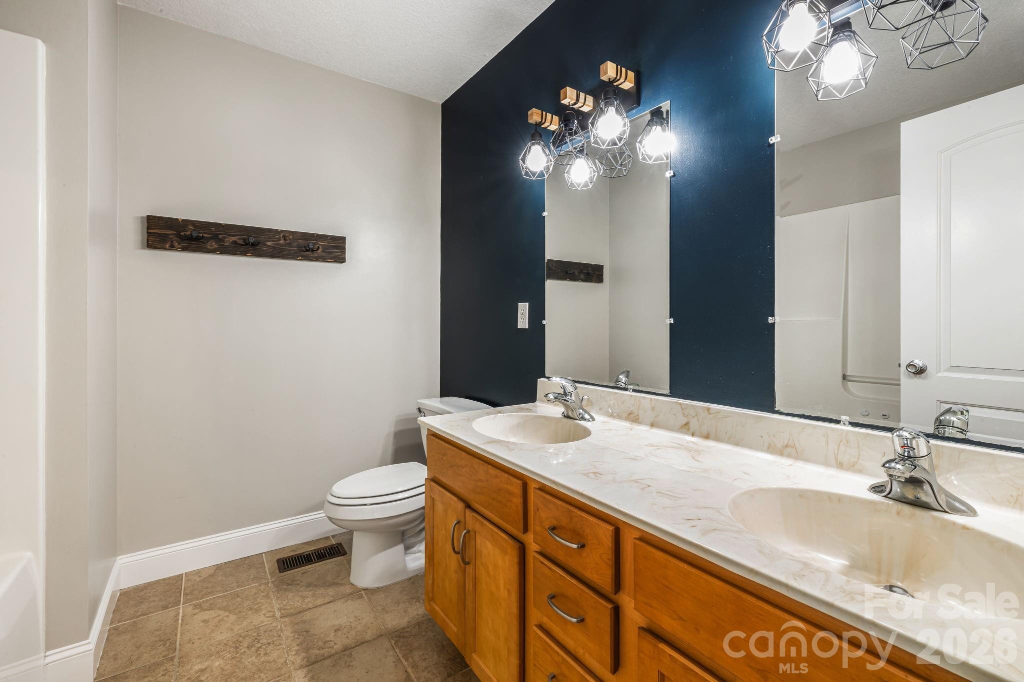 Primary bath - 184 Scarlett Ridge Drive, Marshall
