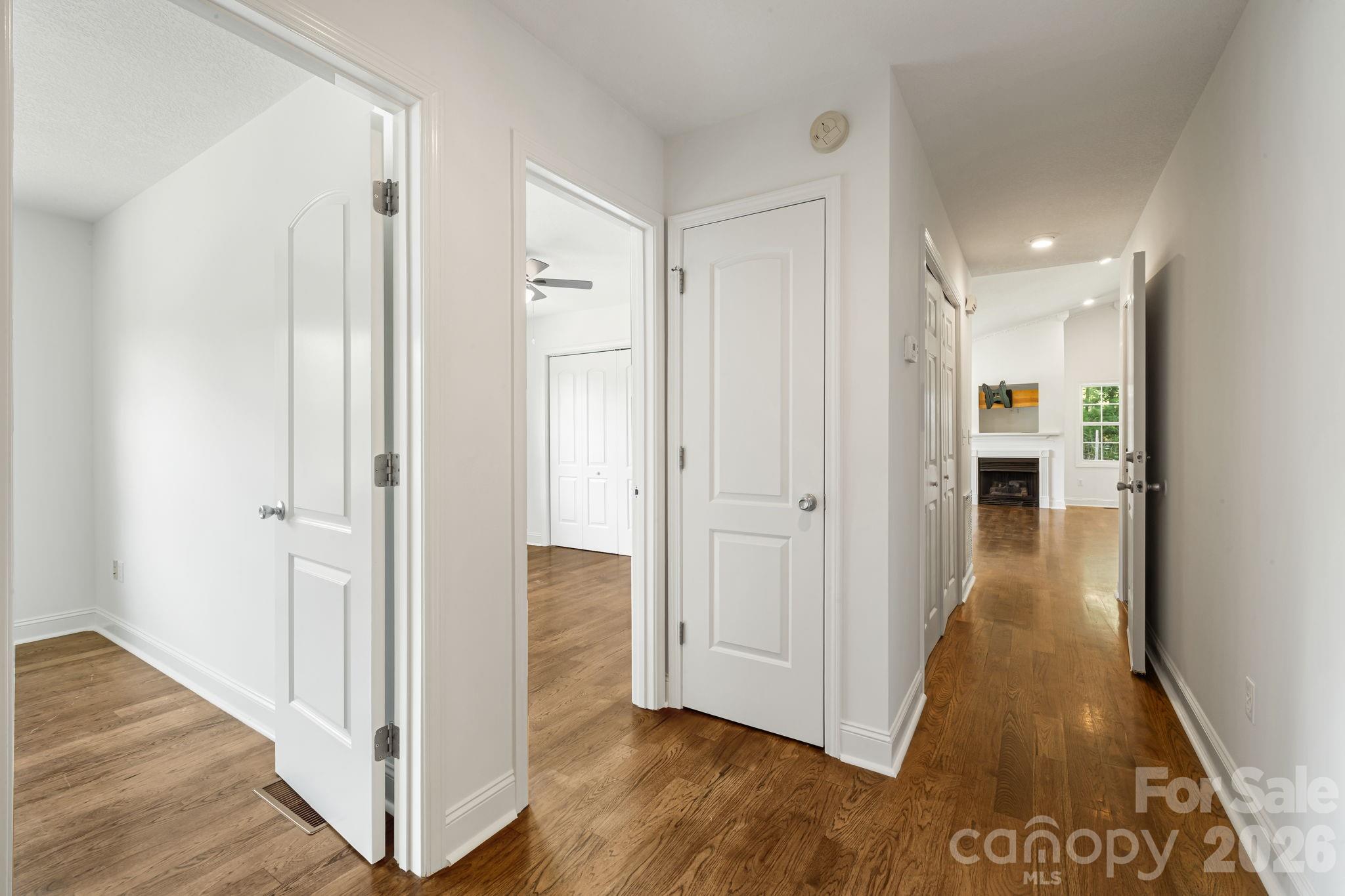 Single Family Residence at 184 Scarlett Ridge Drive, Marshall, photo 27 of 48