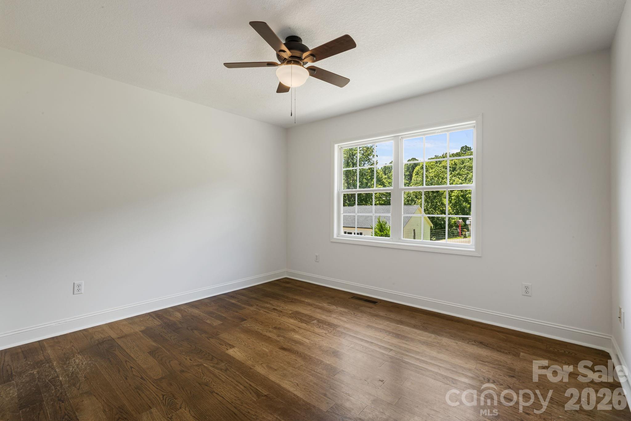 Single Family Residence at 184 Scarlett Ridge Drive, Marshall, photo 30 of 48